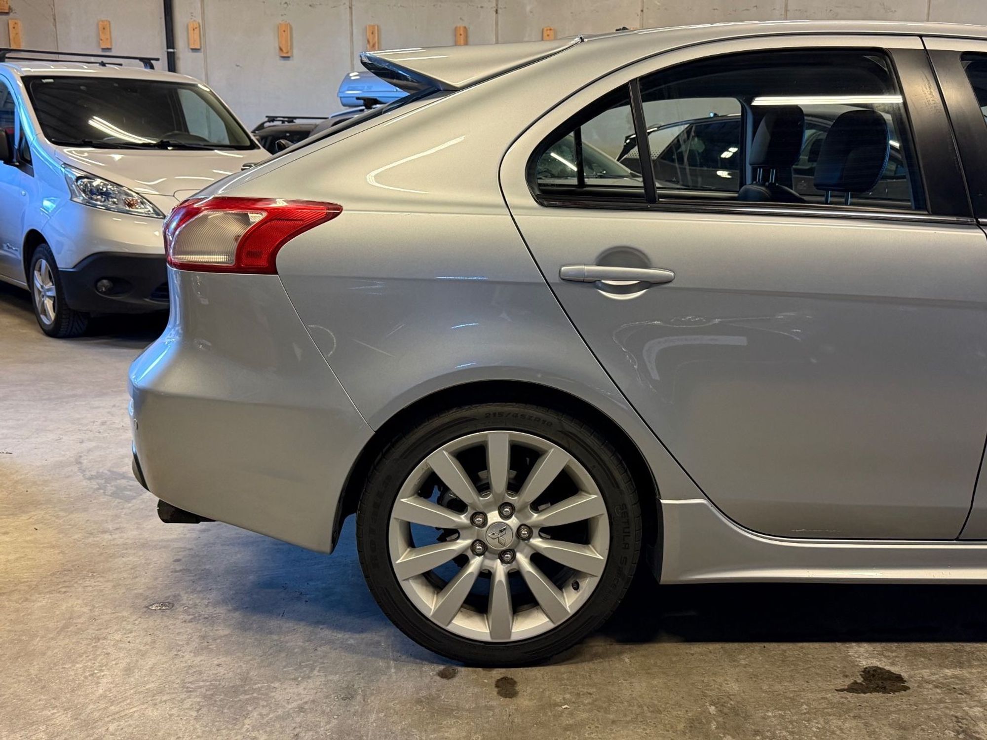 Mitsubishi Lancer Sportback 1.8 MIVEC Manual, 143hp, 2009
