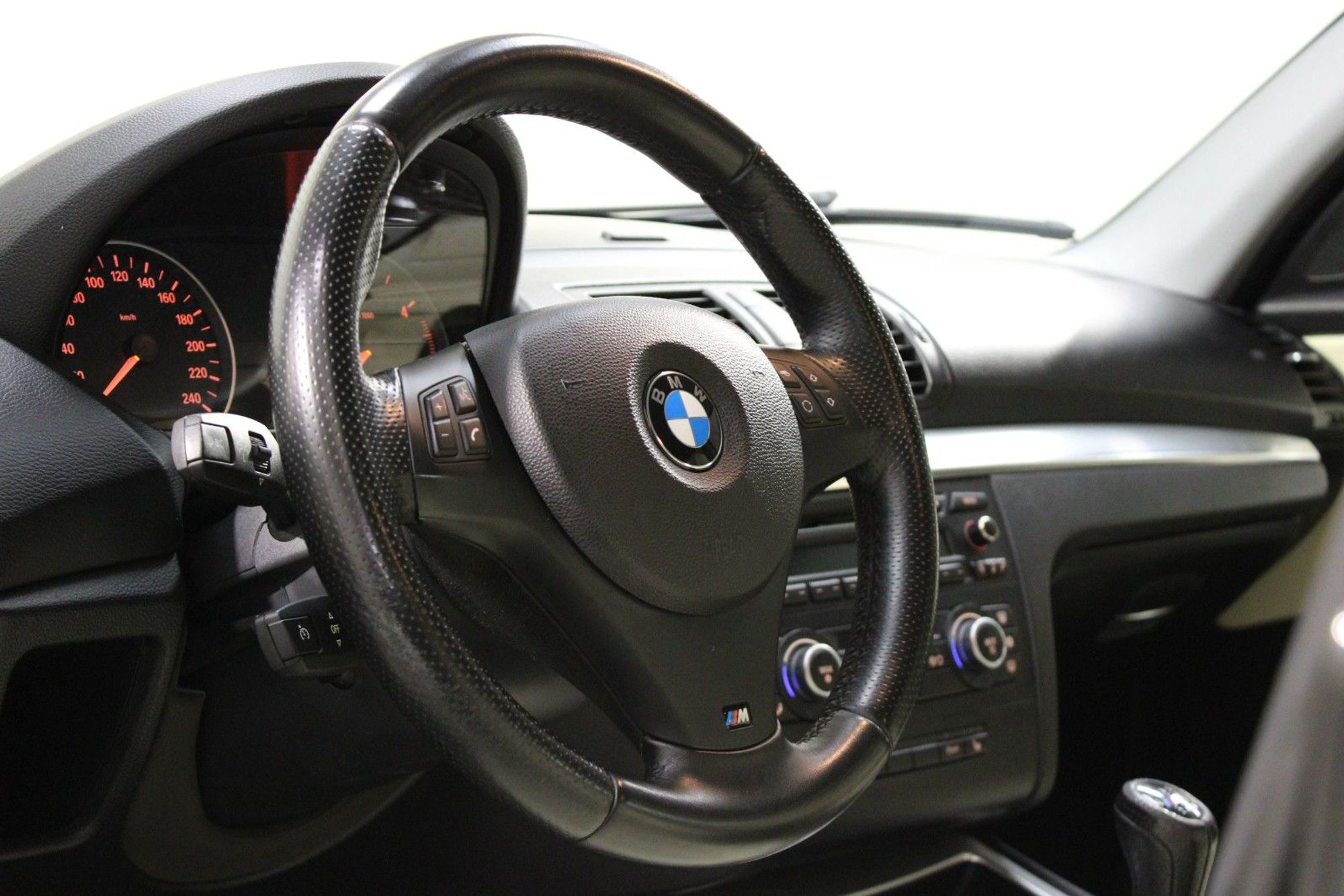 BMW 116d 5-door Manual, 116hp, 2009