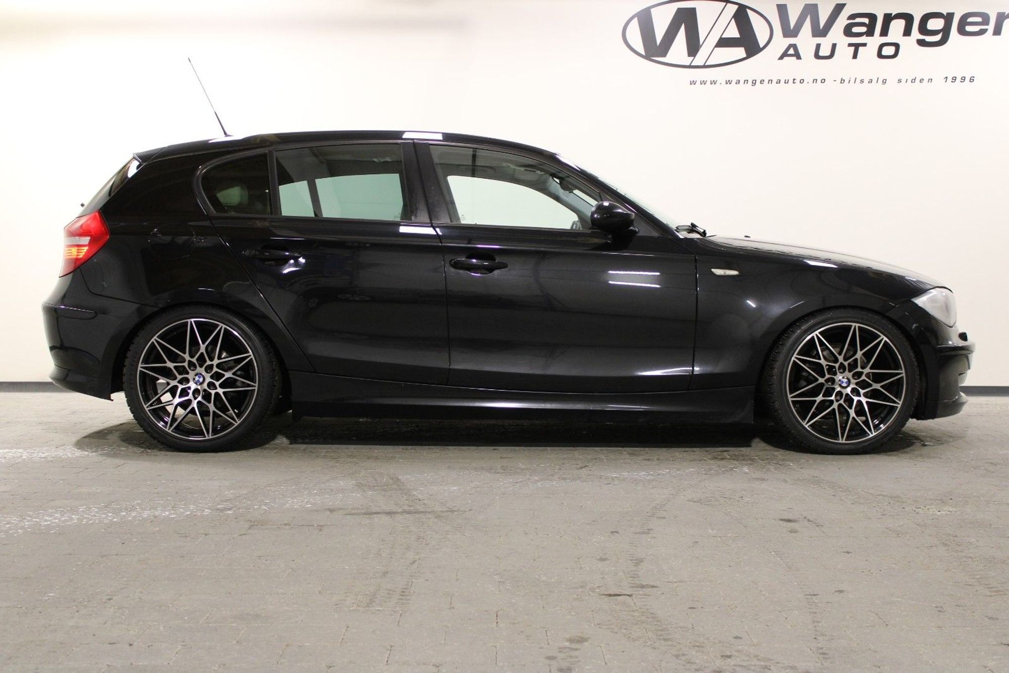 BMW 116d 5-door Manual, 116hp, 2009