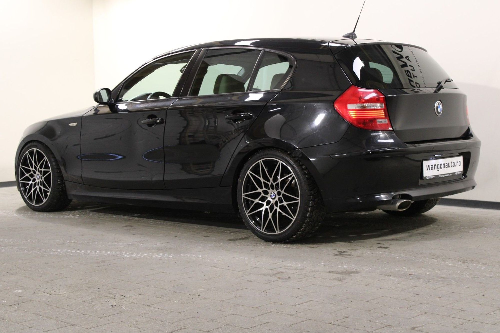 BMW 116d 5-door Manual, 116hp, 2009