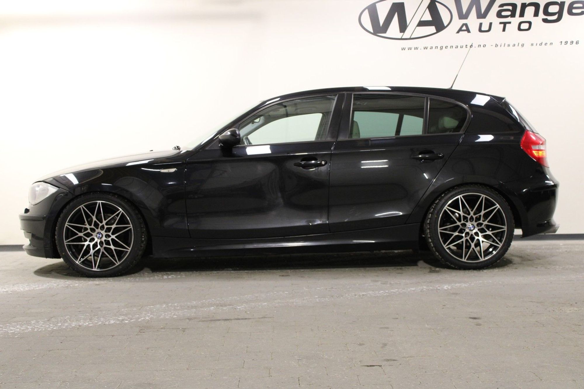 BMW 116d 5-door Manual, 116hp, 2009