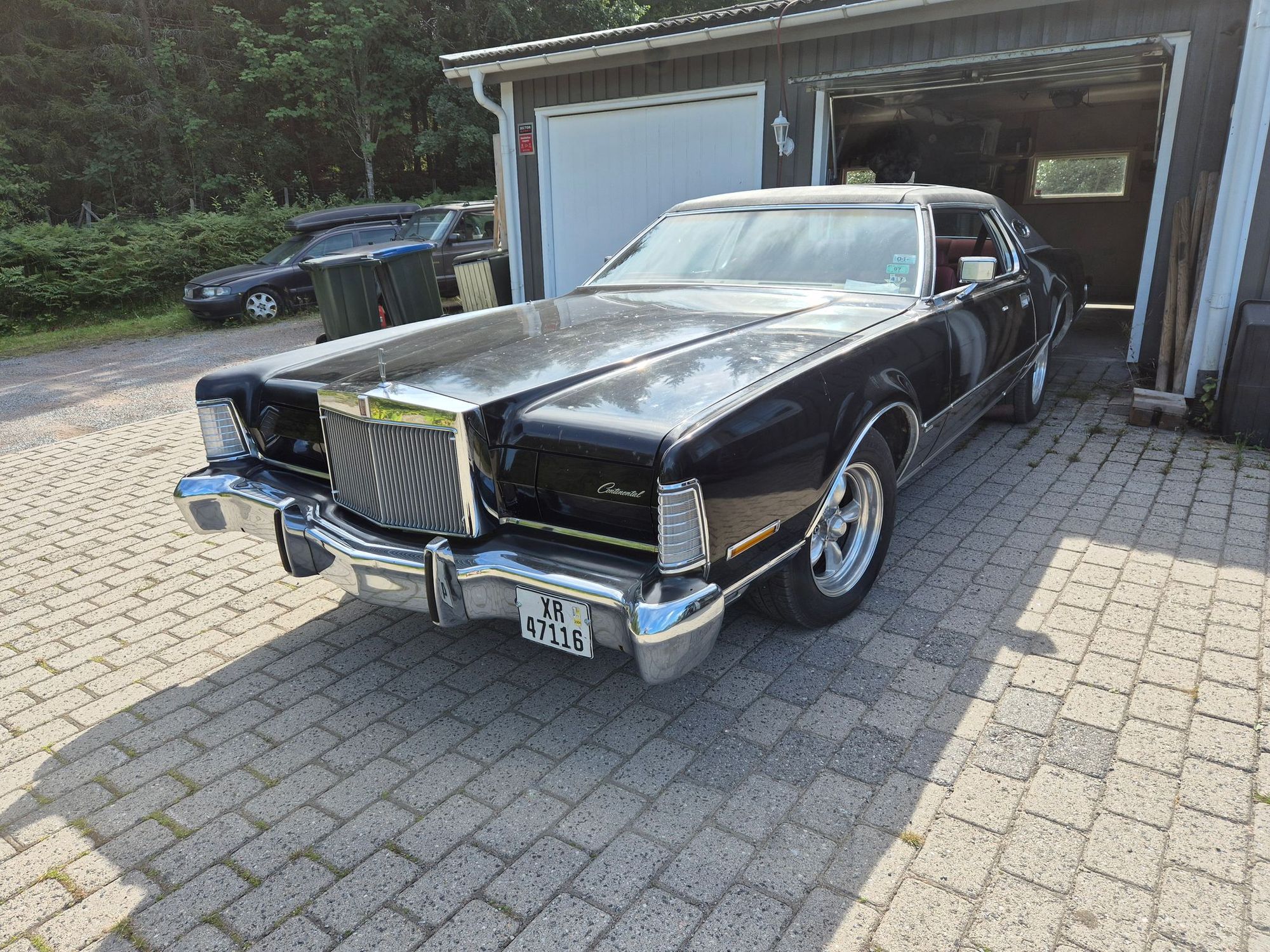 Lincoln Continental Mark IV 7.5 V8 SelectShift, 3-trinn, 211hk, 1973