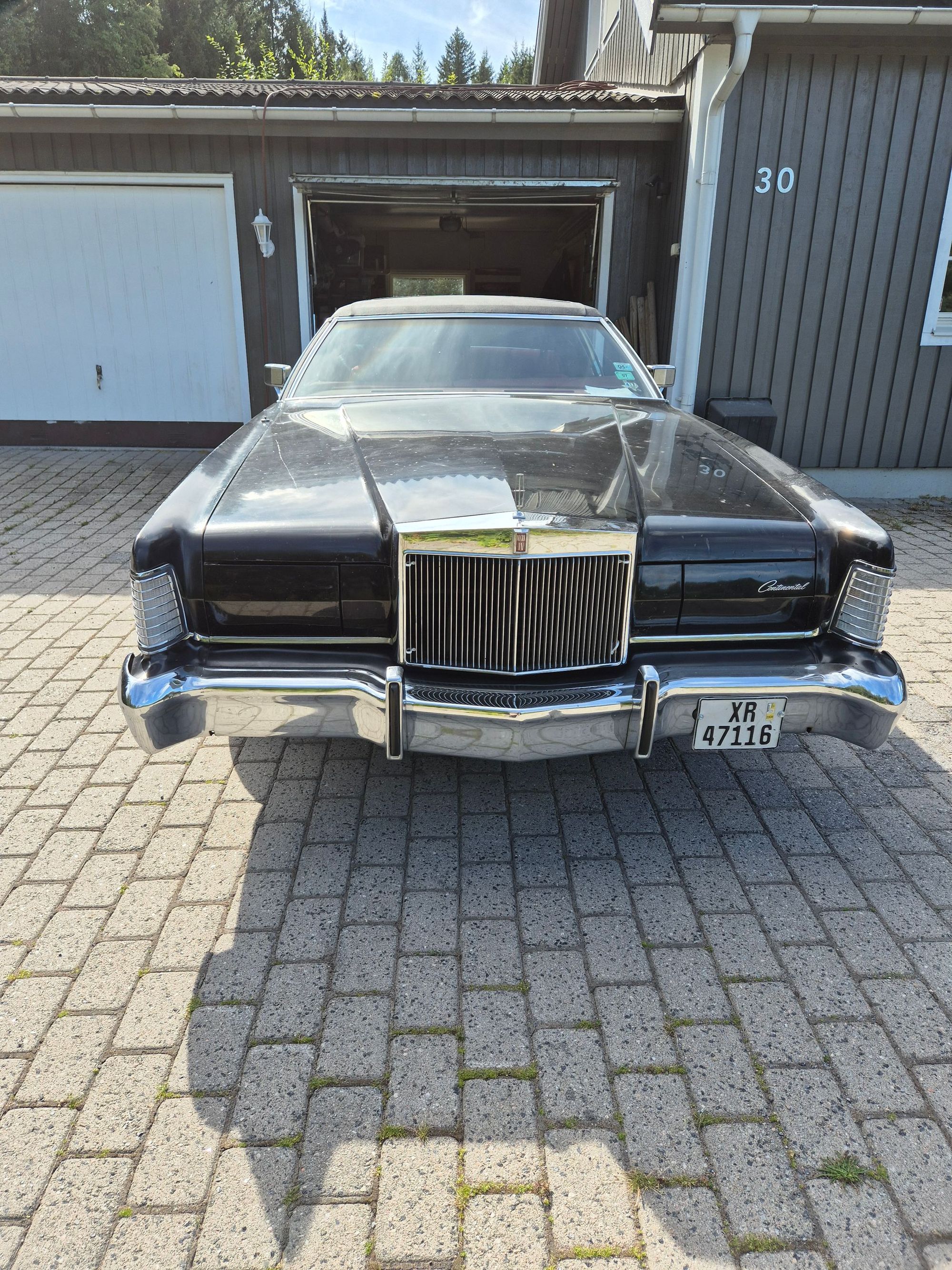 Lincoln Continental Mark IV 7.5 V8 SelectShift, 3-trinn, 211hk, 1973