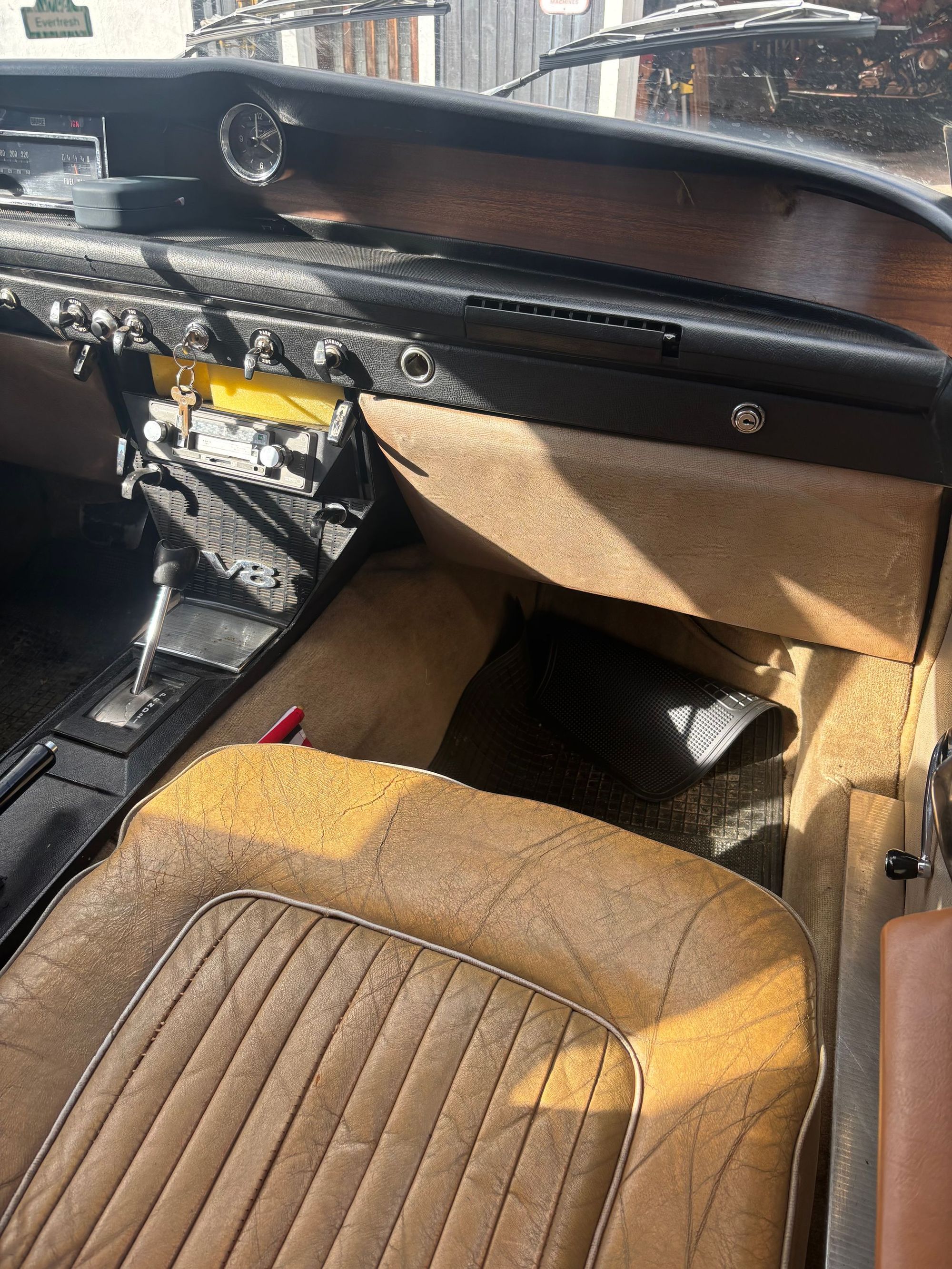 Rover 3500 V8 3.5 Automatic, 187hp, 1970
