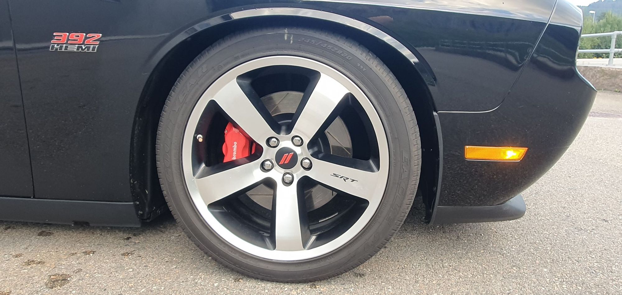 Dodge Challenger 6.4 V8 HEMI Manual, 476hp, 2012