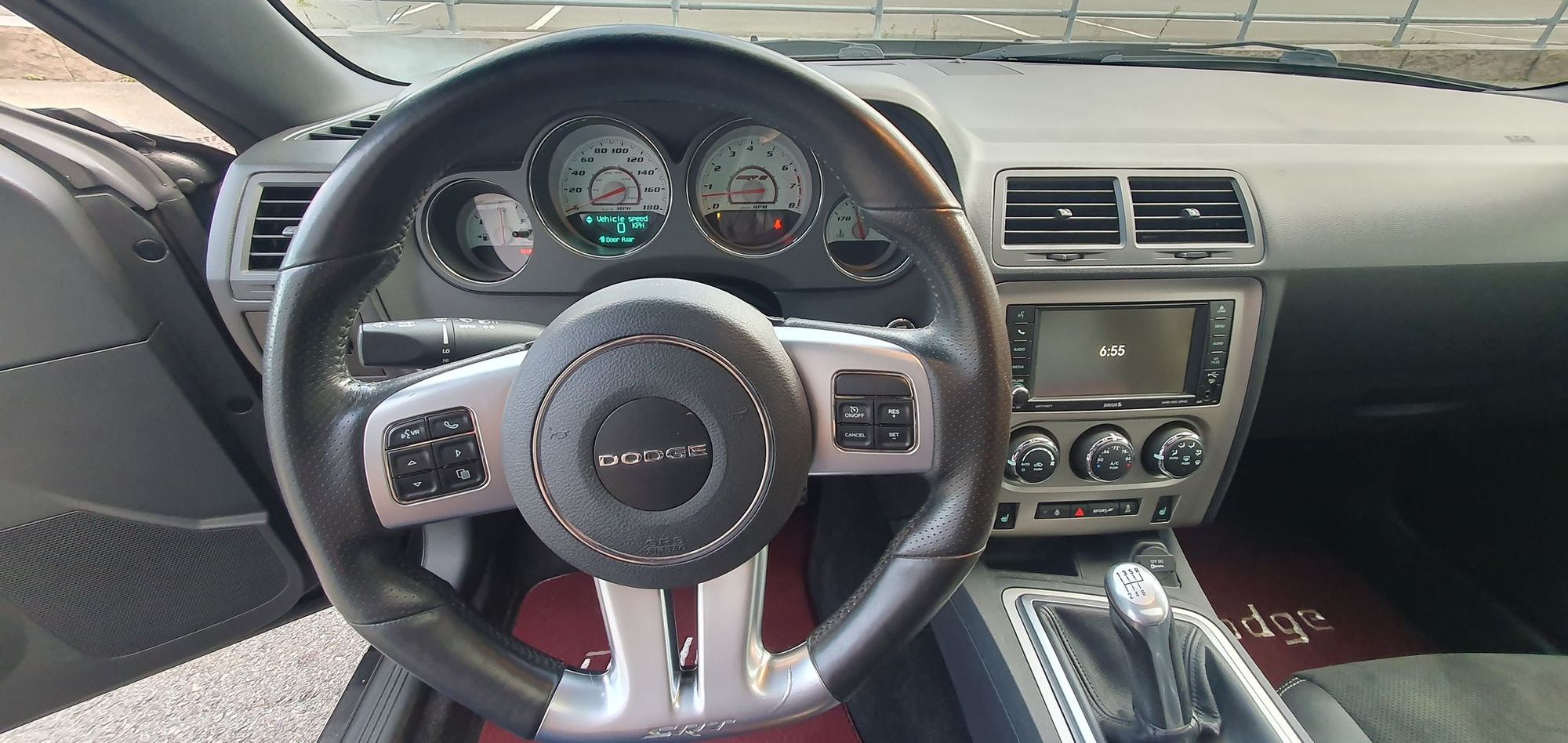 Dodge Challenger 6.4 V8 HEMI Manual, 476hp, 2012