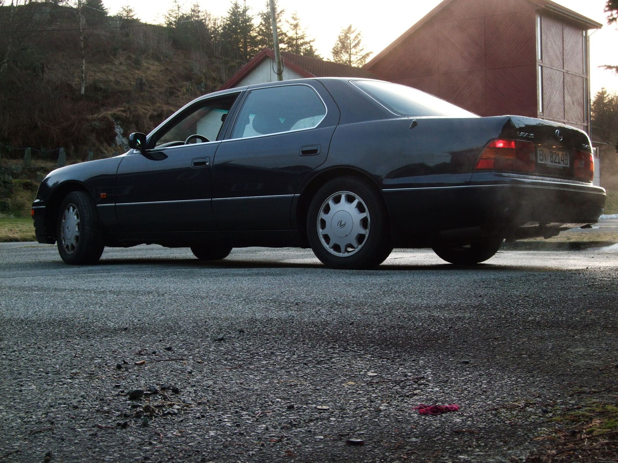 Lexus LS 400 4.0 V8 Automatic, 264hp, 1995