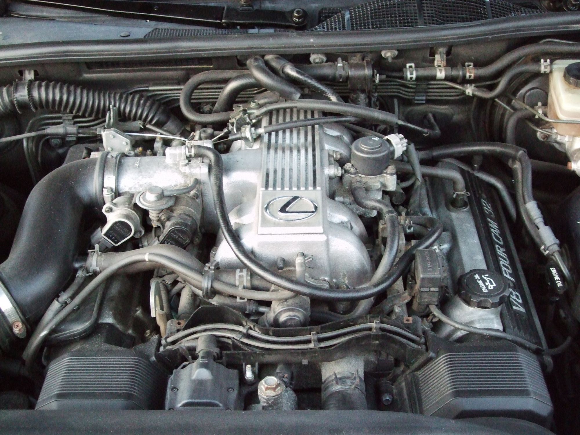 Lexus LS 400 4.0 V8 Automatic, 264hp, 1995