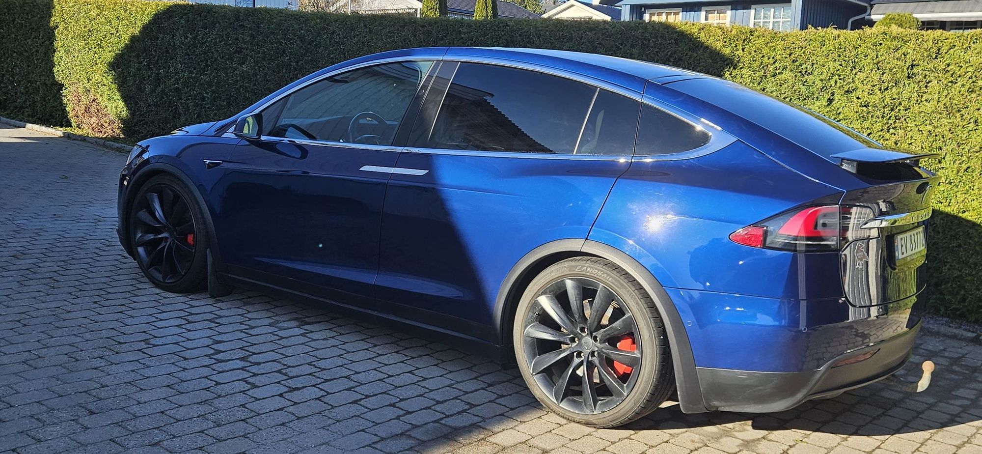 Tesla Model X Long Range, 423hp, 2019