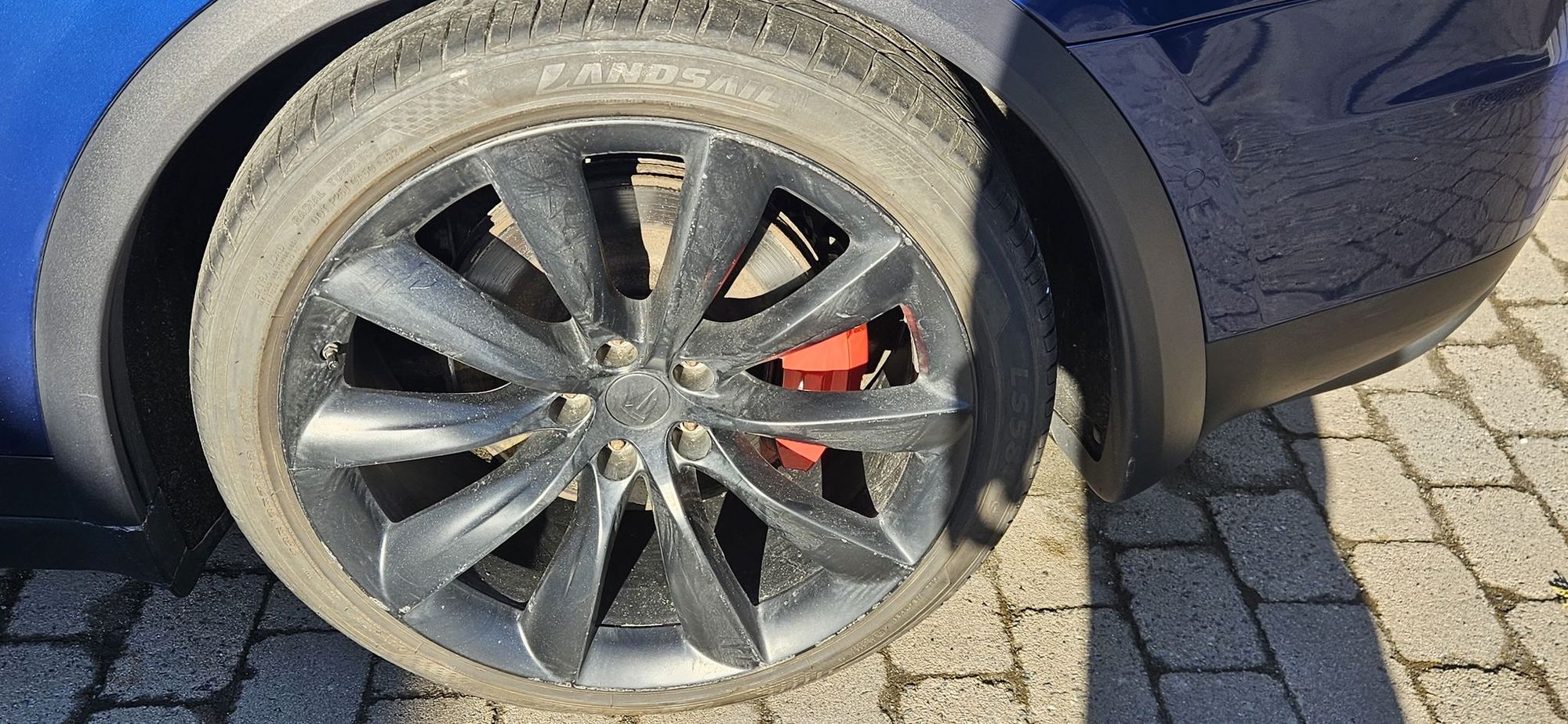 Tesla Model X Long Range, 423hp, 2019