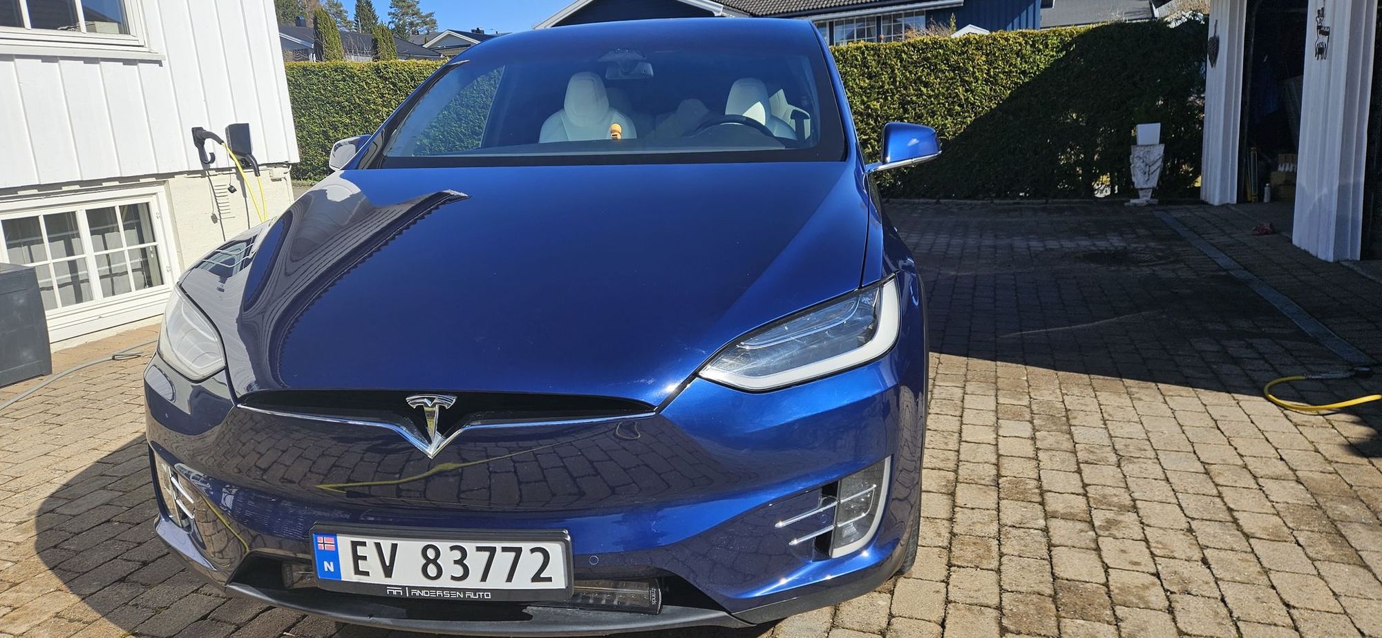 Tesla Model X Long Range, 423hp, 2019