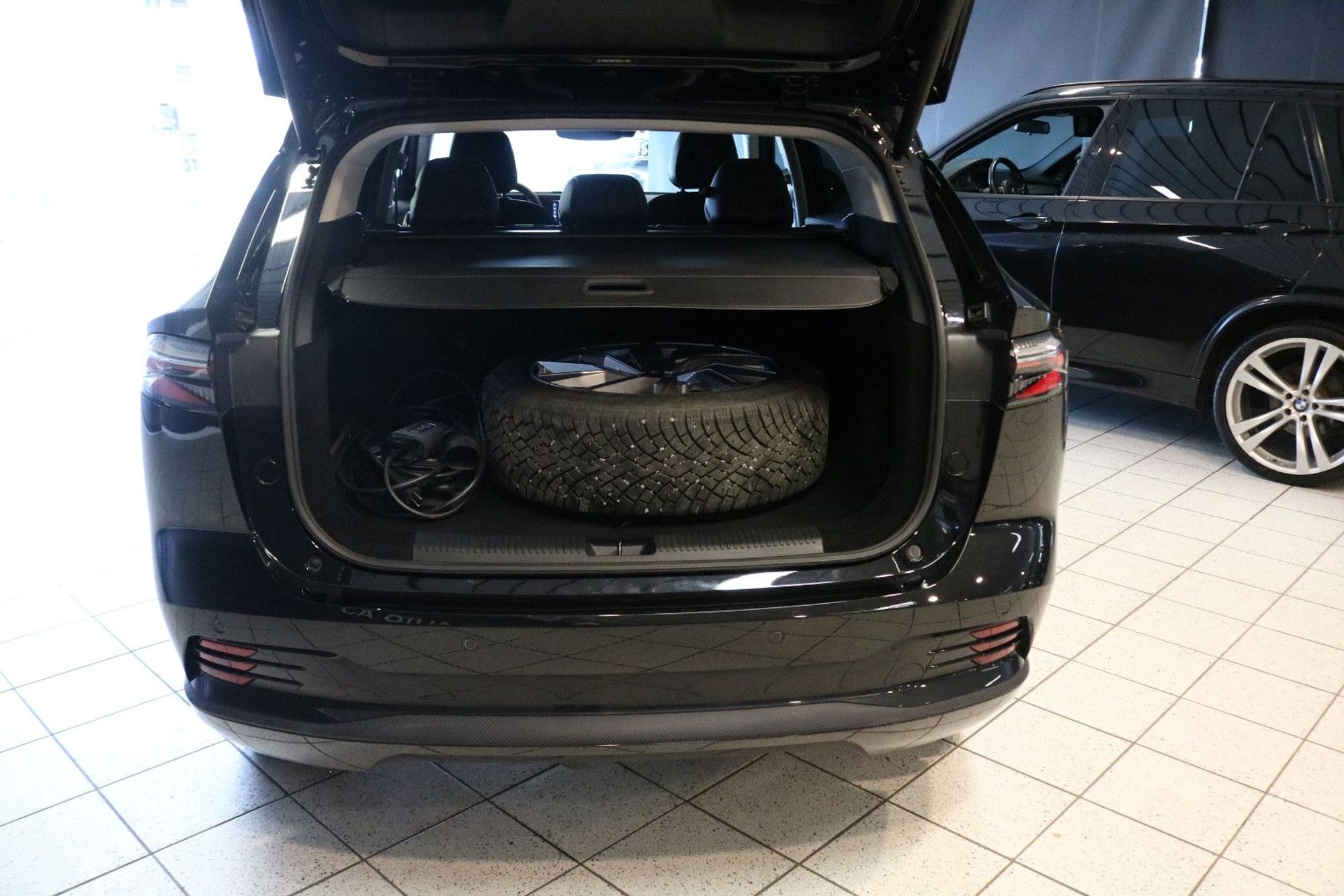 MG HS PHEV Automatic, 307hp, 2024