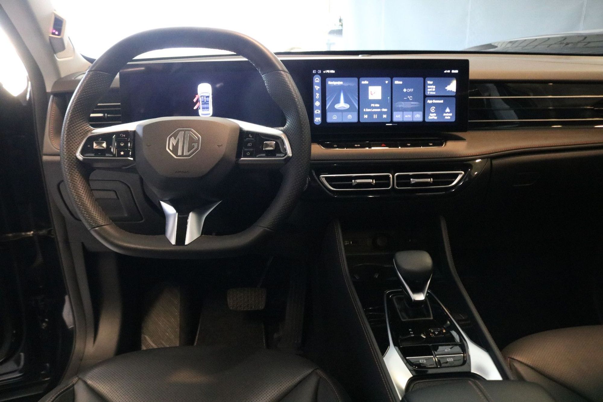 MG HS PHEV Automatic, 307hp, 2024