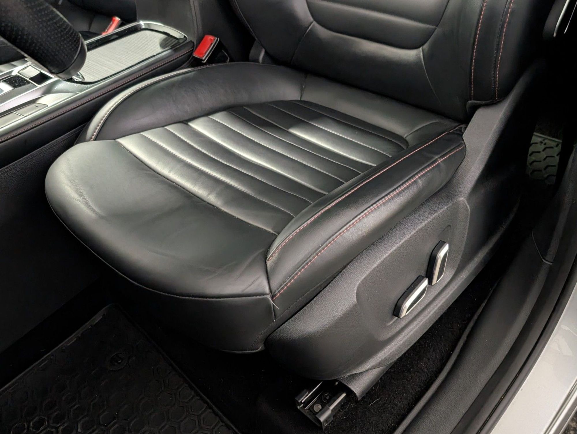 MG EHS PHEV EDU II, 258hp, 2021