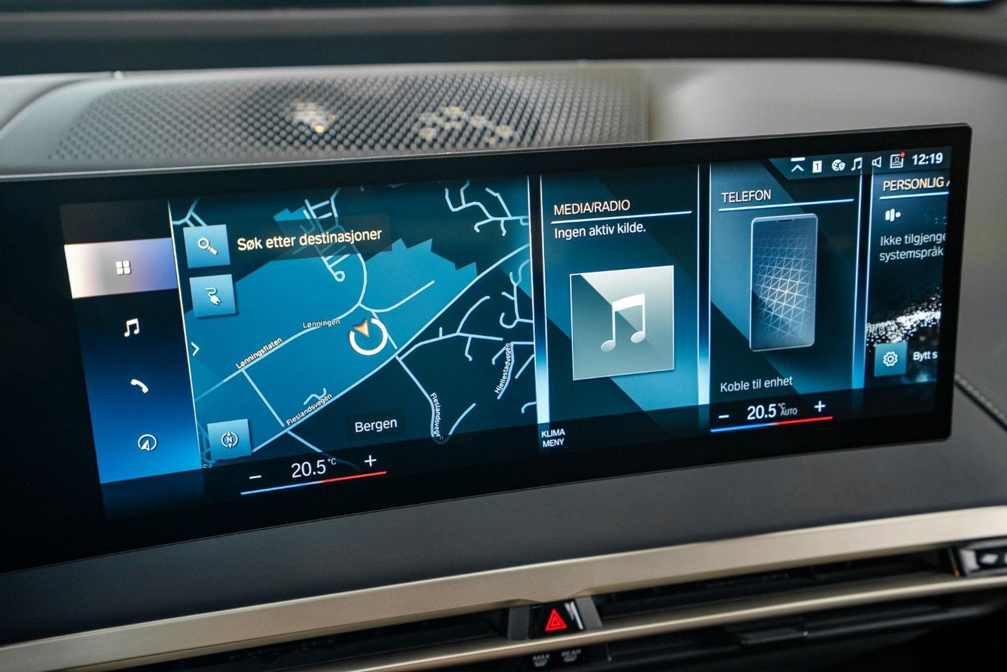 BMW iX xDrive50, 524ps, 2022