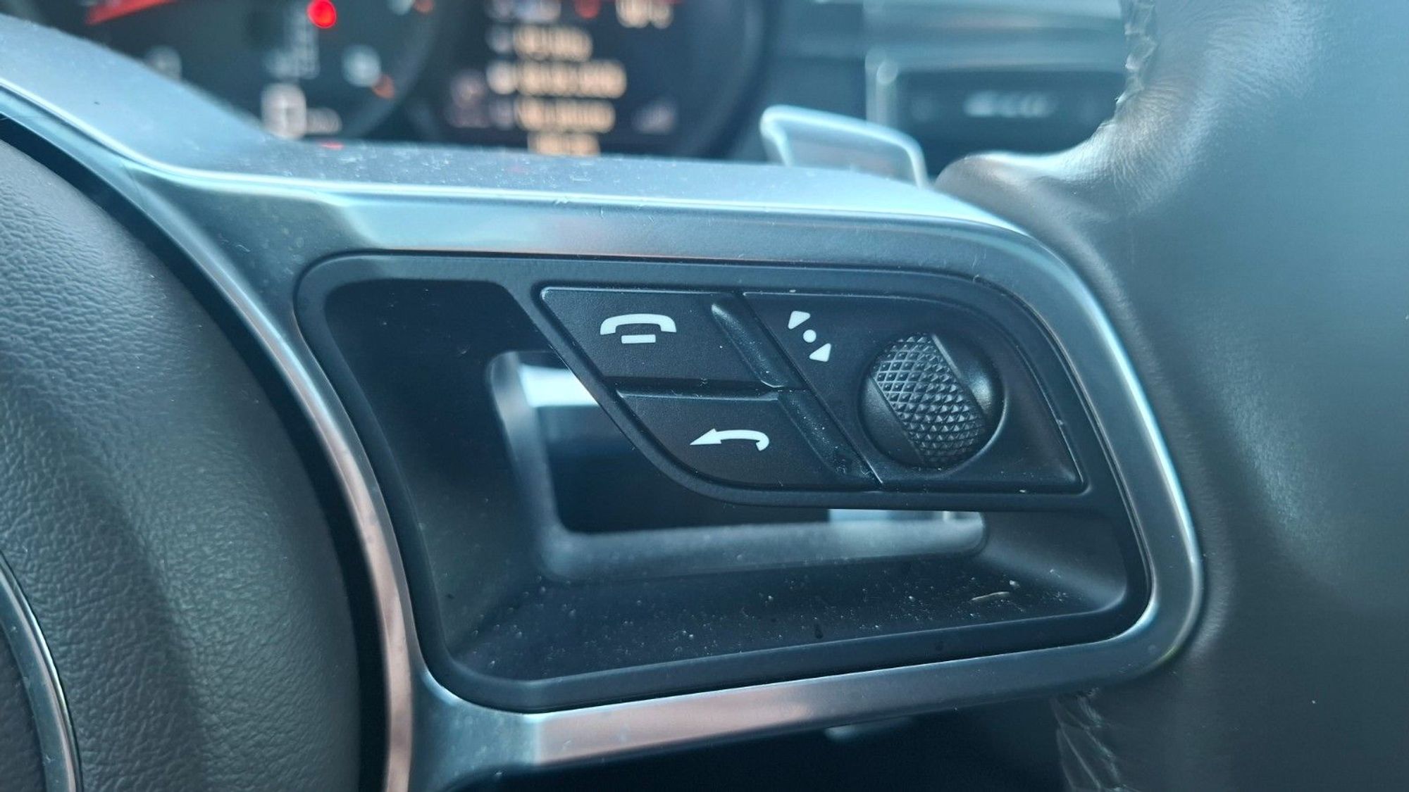 Porsche Macan PDK, 252hp, 2017