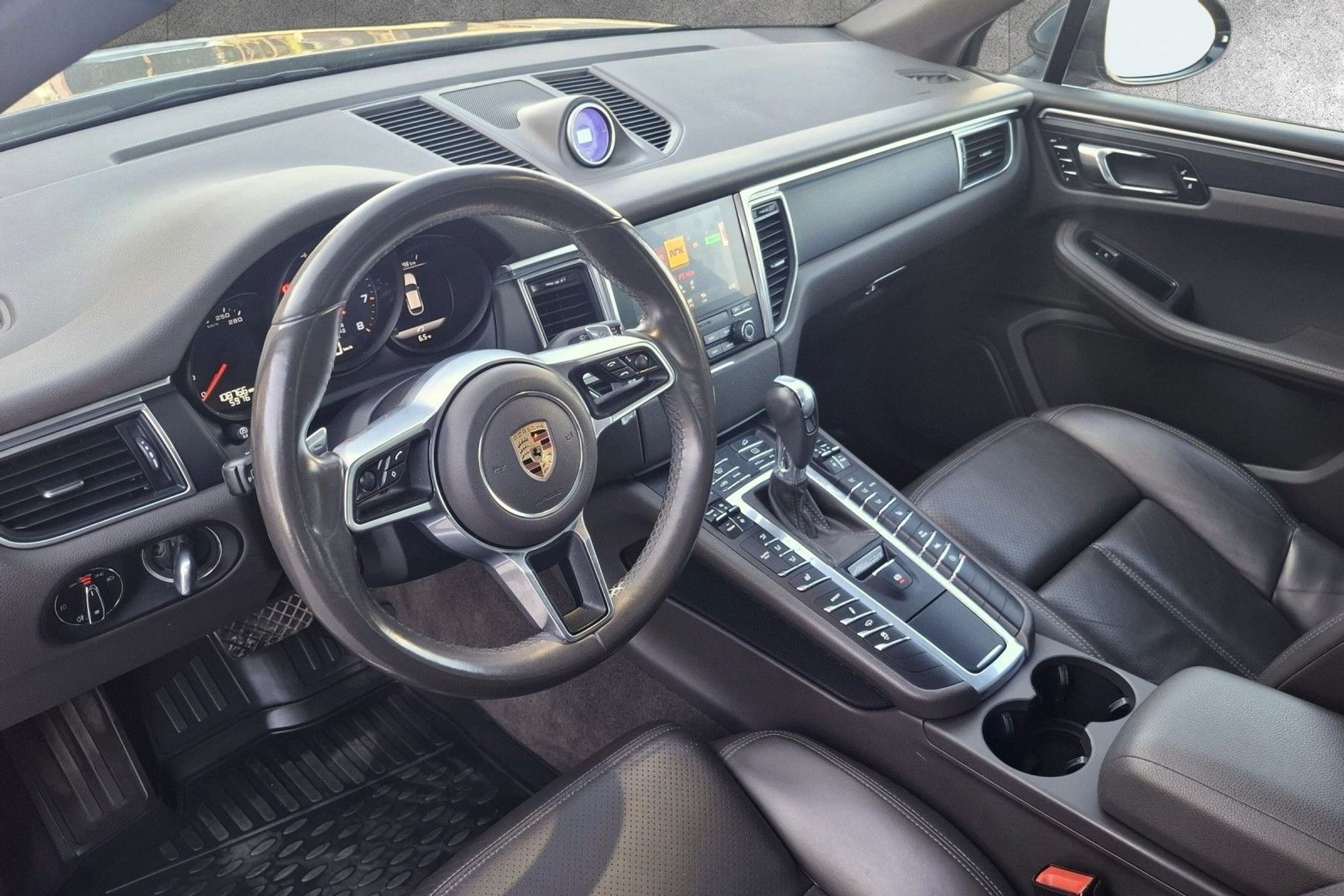 Porsche Macan PDK, 252hp, 2017