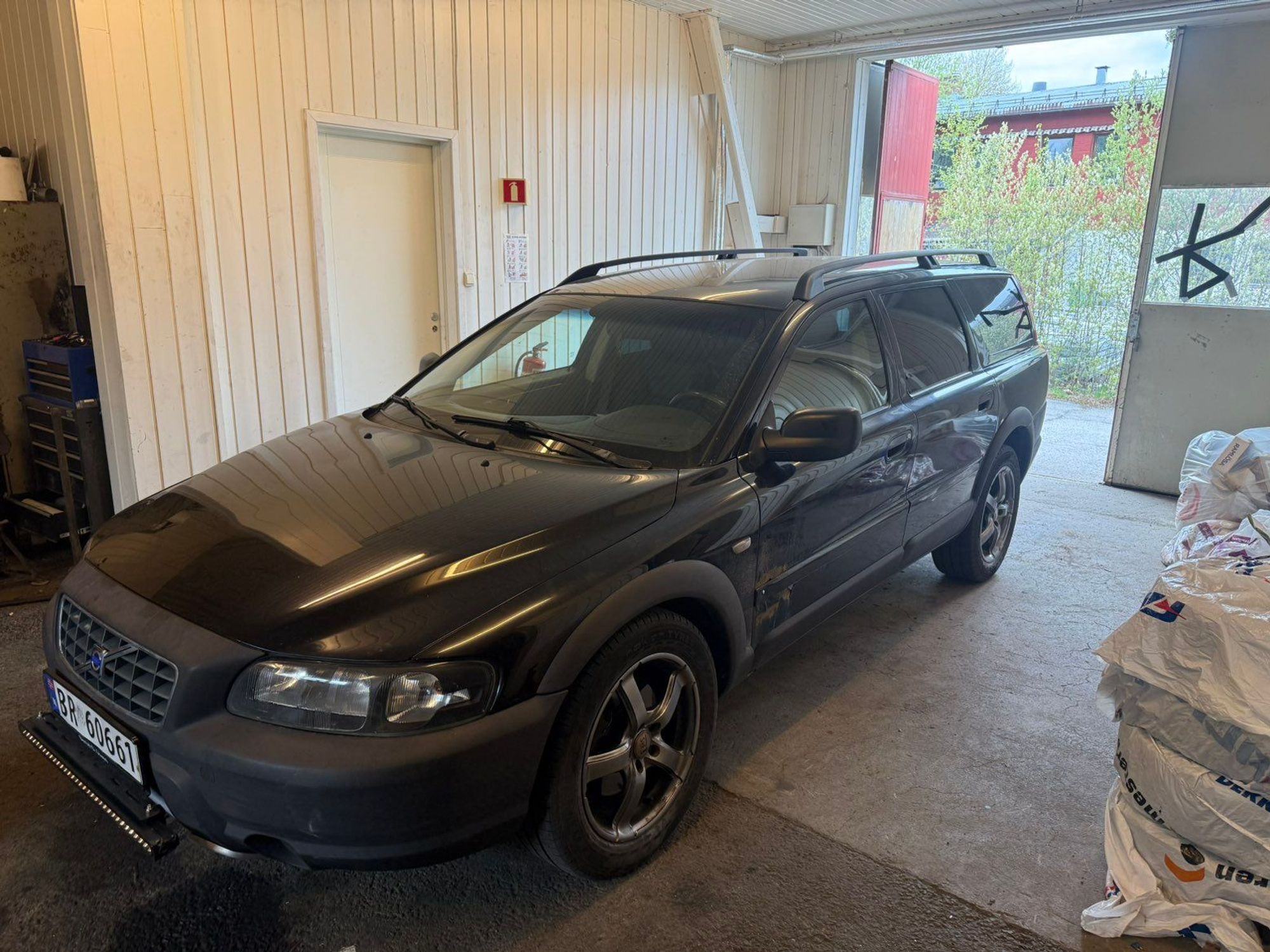 Volvo XC70 D5 AWD Automatic, 163hp, 2004