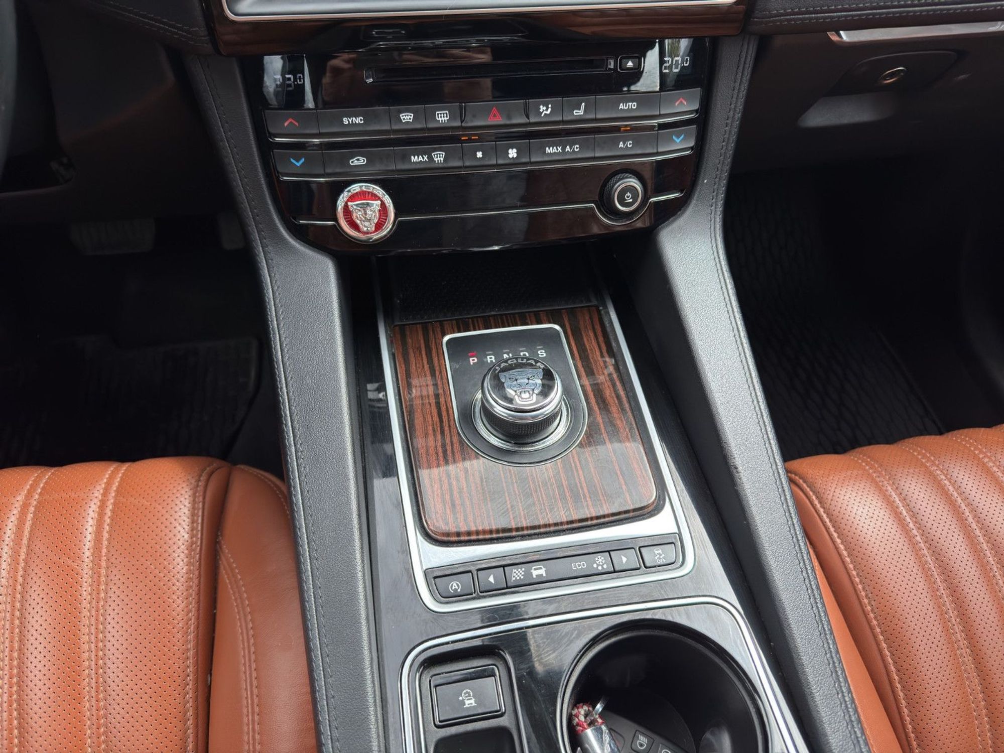 Jaguar F-Pace 20d AWD Automatic, 180hp, 2017