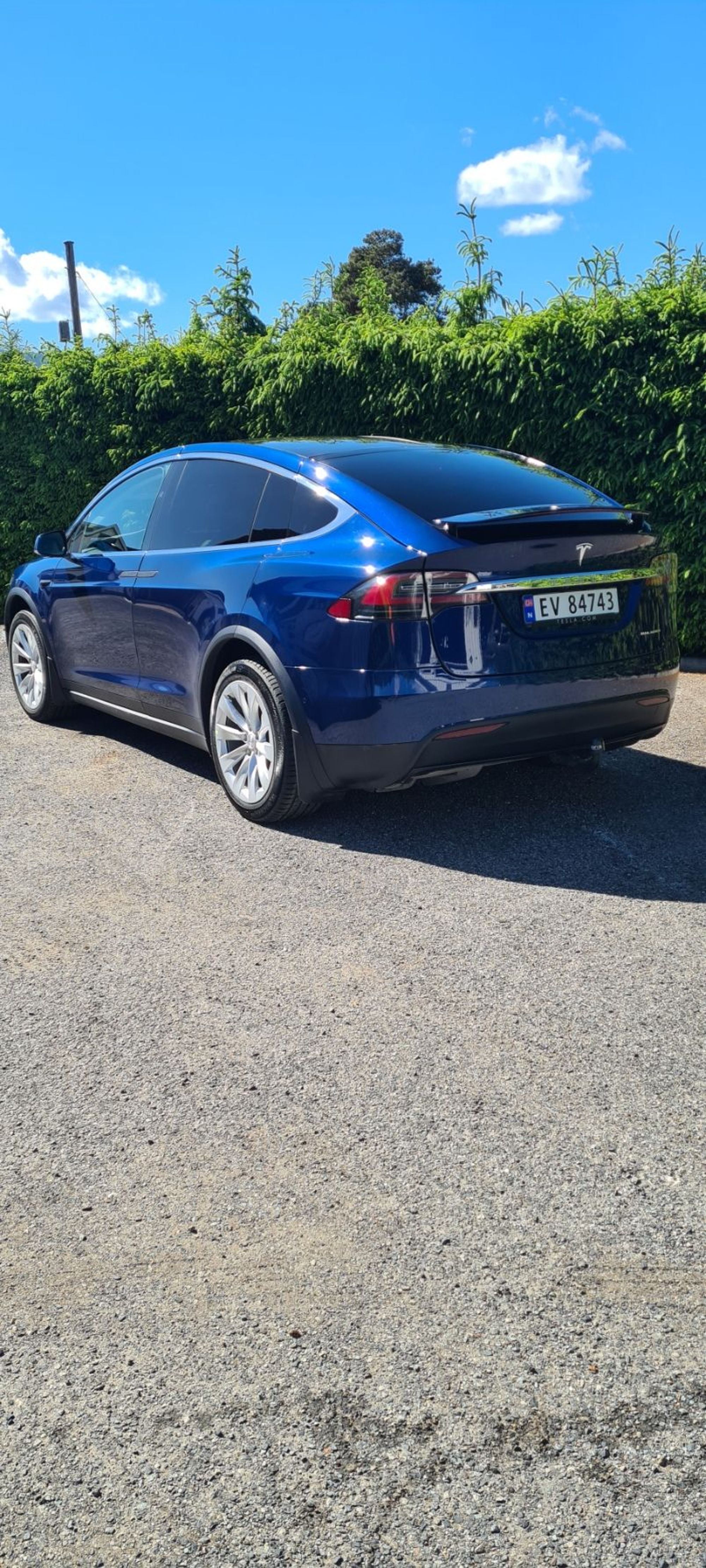 Tesla Model X Long Range, 423ps, 2019
