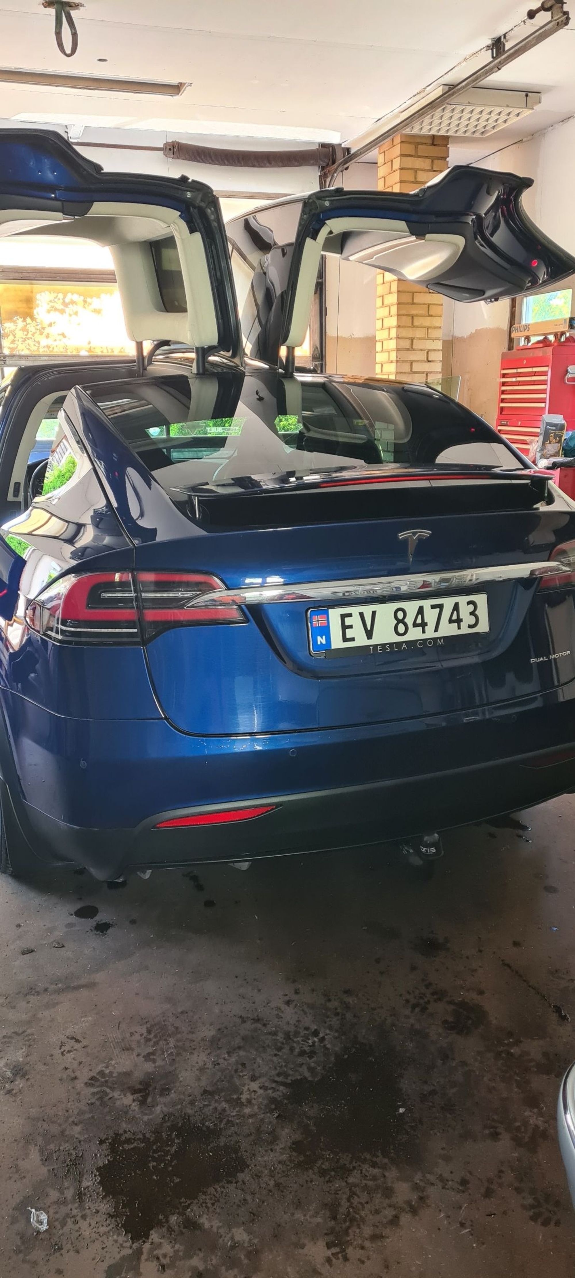 Tesla Model X Long Range, 423ps, 2019