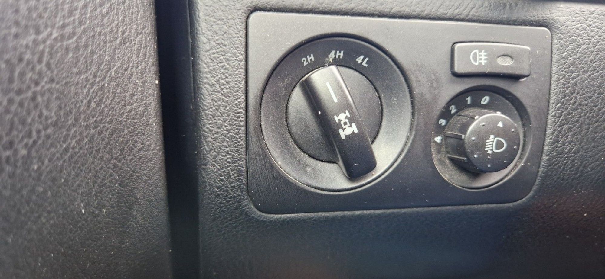 SsangYong Rexton 2.0 e-XDi 4WD Automatic, 155hp, 2016