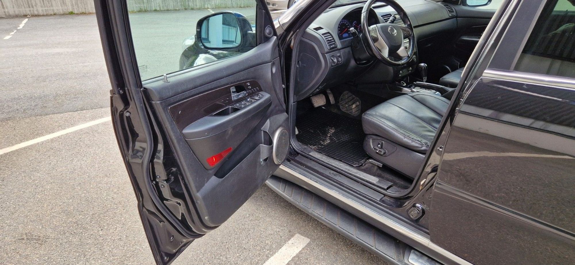 SsangYong Rexton 2.0 e-XDi 4WD Automatic, 155hp, 2016