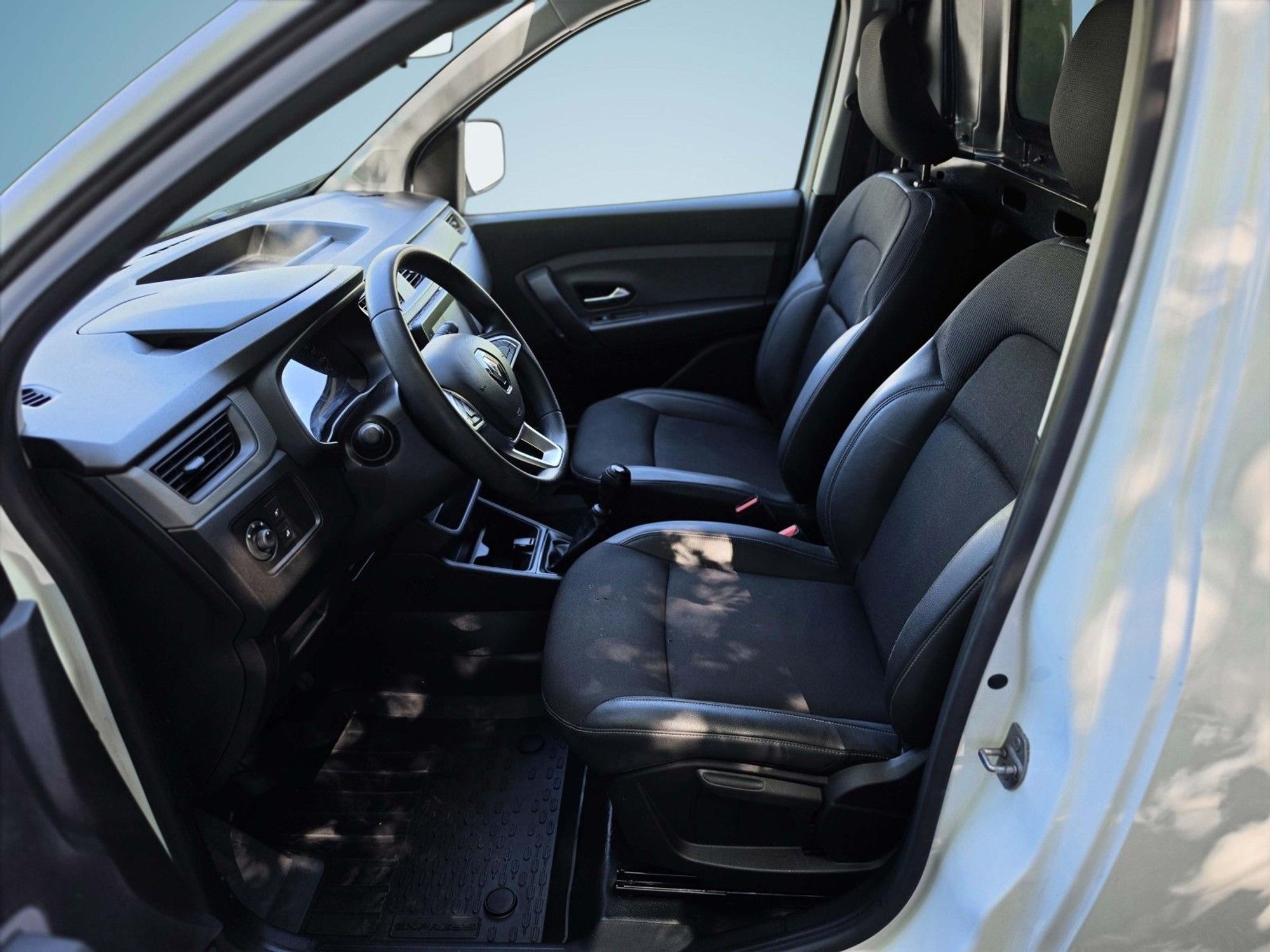 Renault Express 1.5 Blue dCi Manual, 6-trins, 95ps, 2021
