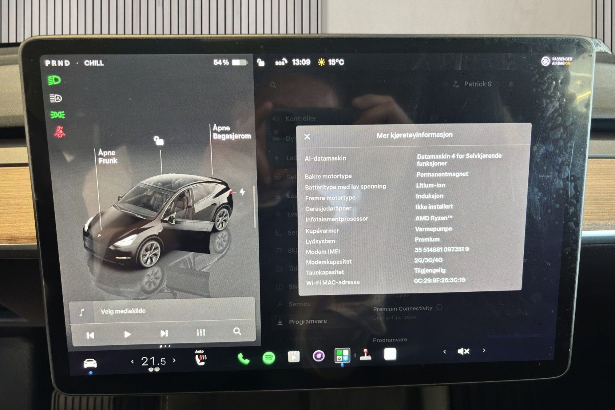 Tesla Model Y Long Range AWD, 514hp, 2025