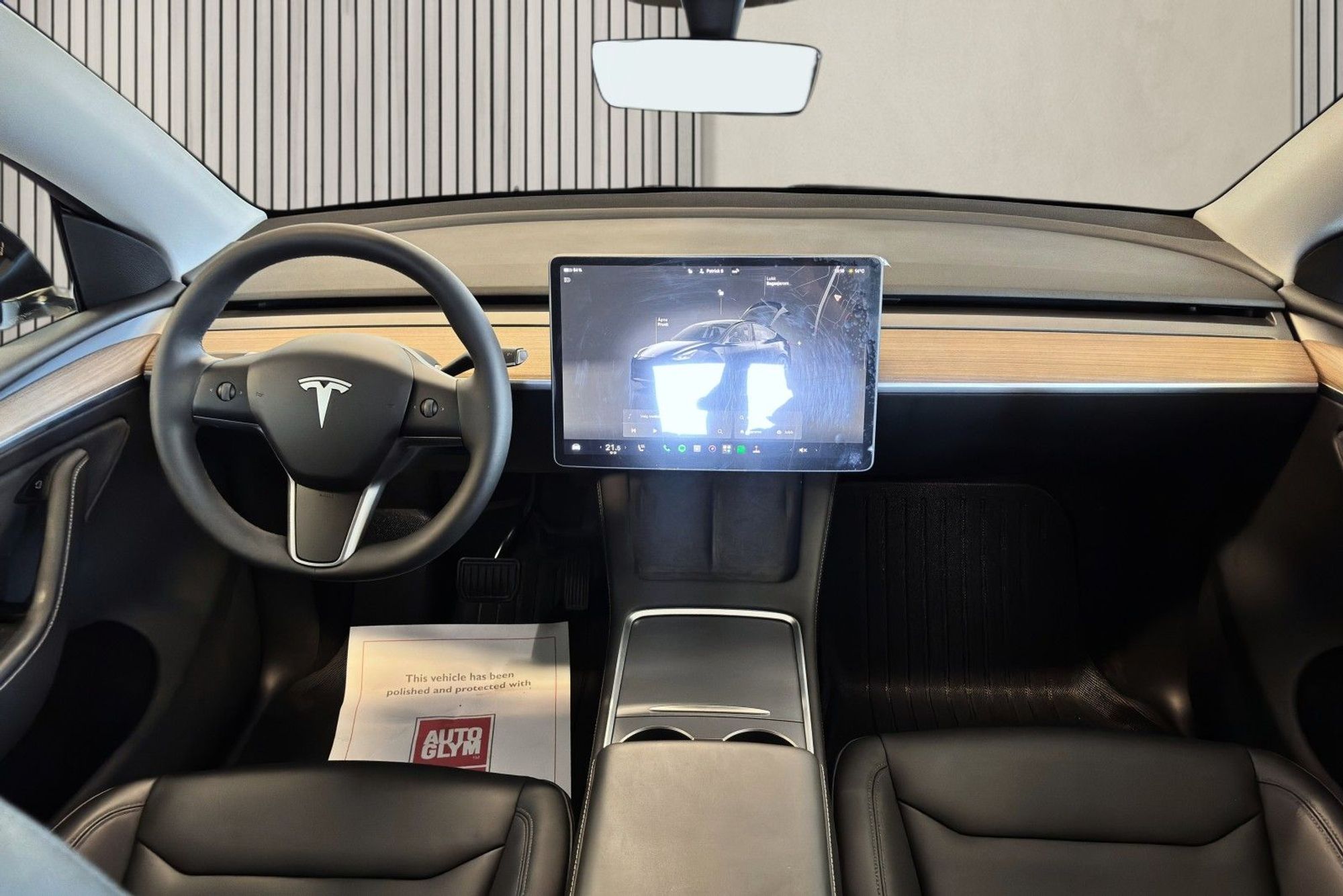 Tesla Model Y Long Range AWD, 514hp, 2025