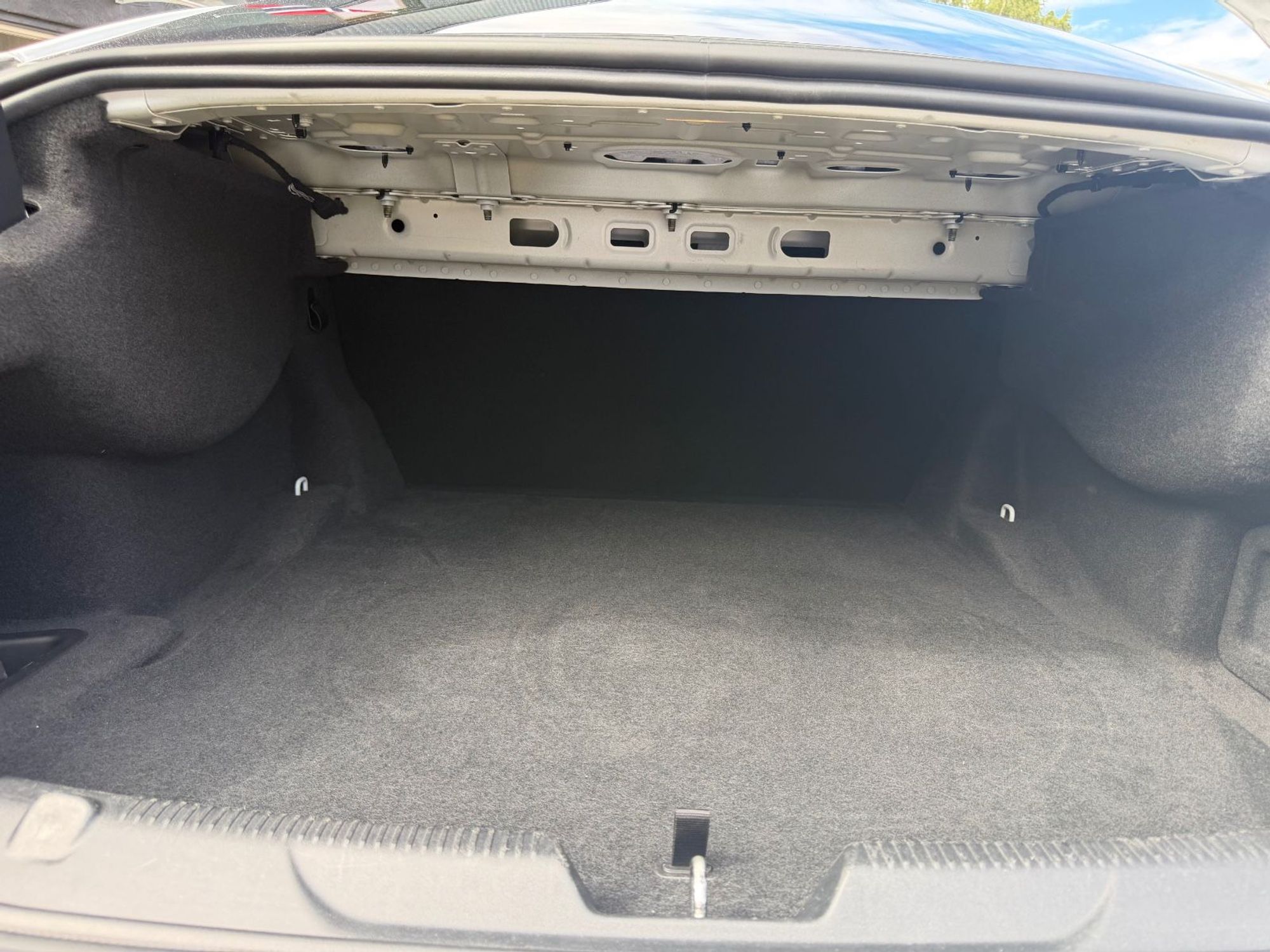 Jaguar XE 20d Automatic, 180hp, 2016