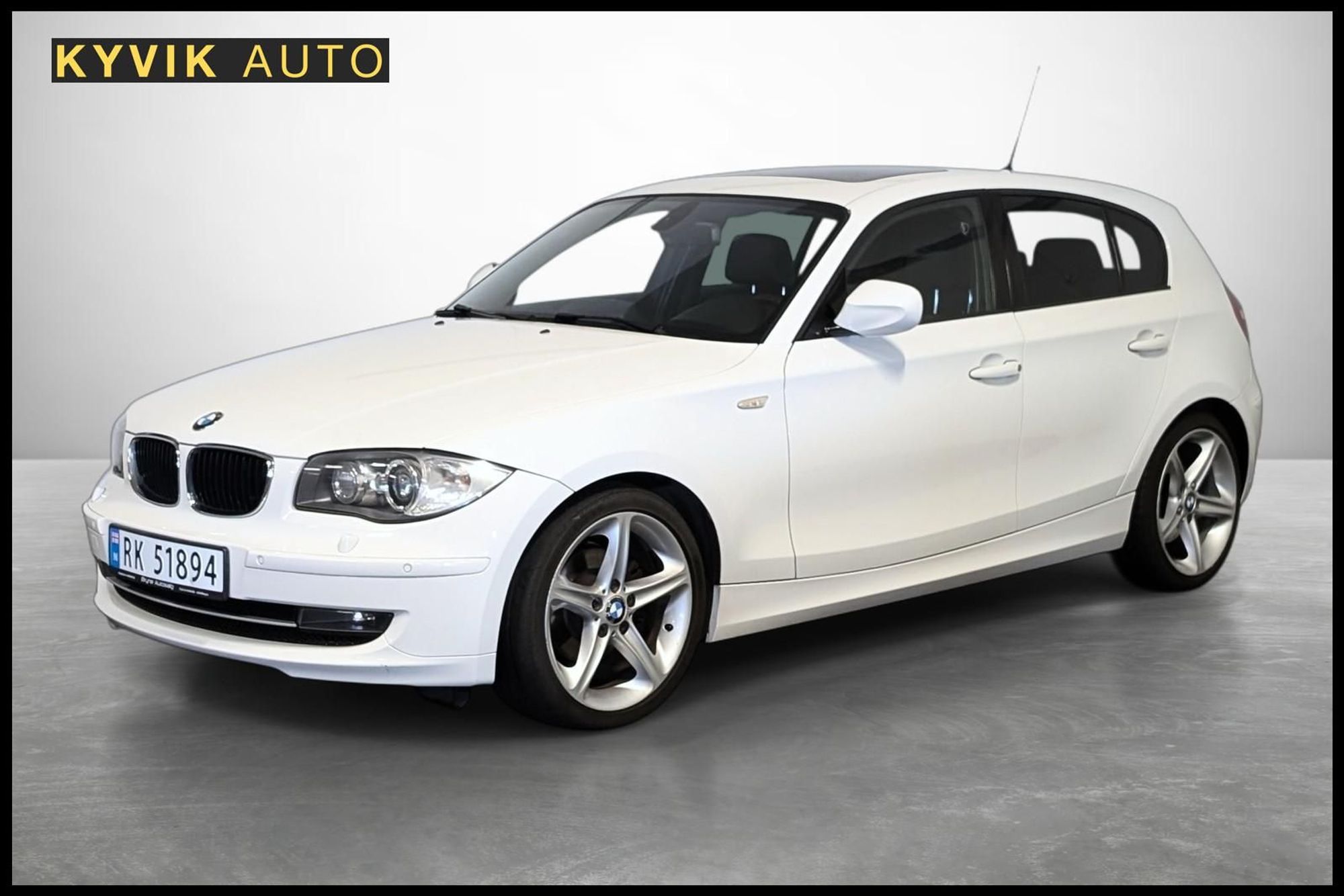 BMW 118d 5-door Steptronic, 6-trins, 143ps, 2011