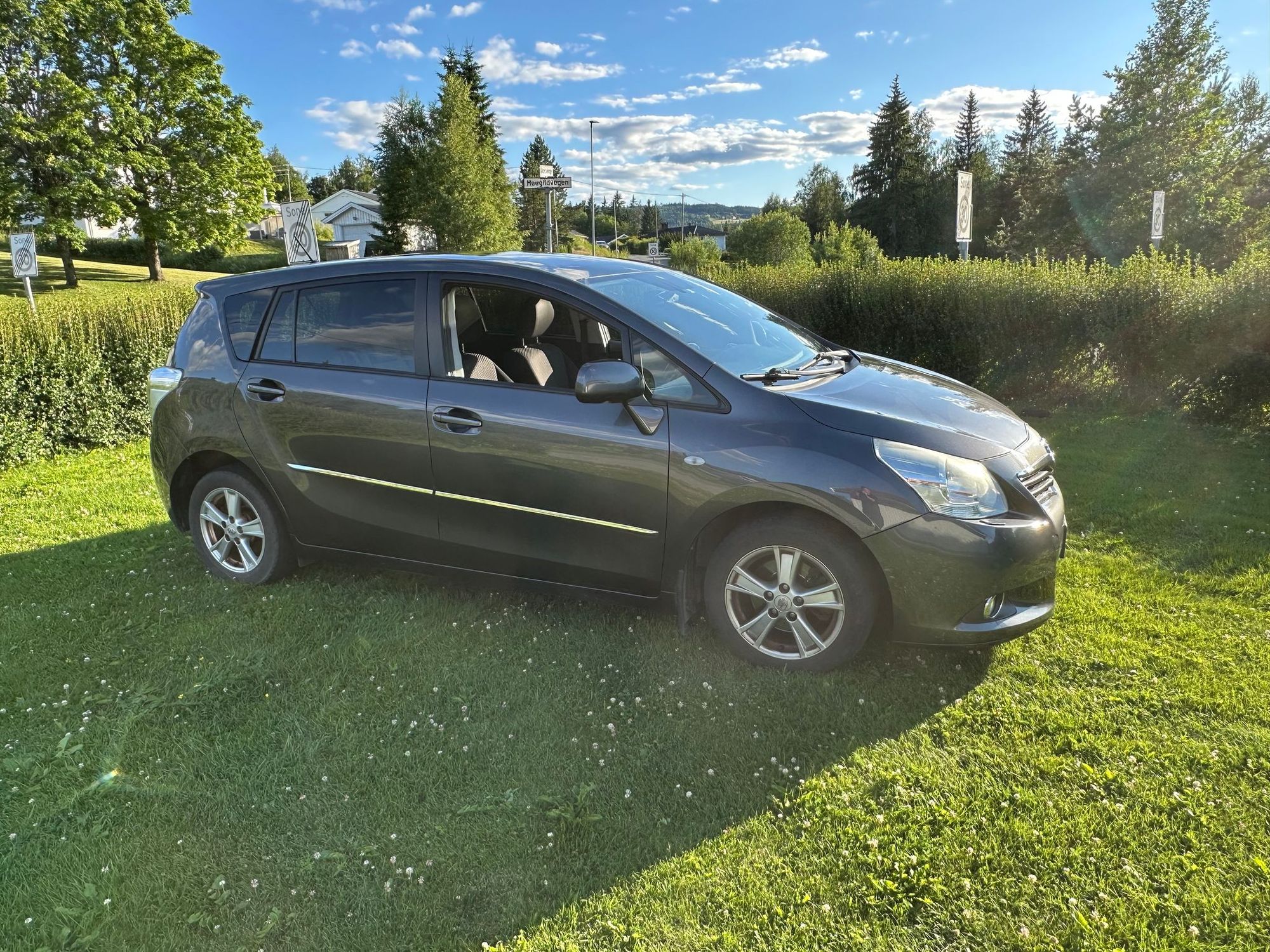 Toyota Verso 1.8 Valvematic Multidrive S, 147hp, 2010