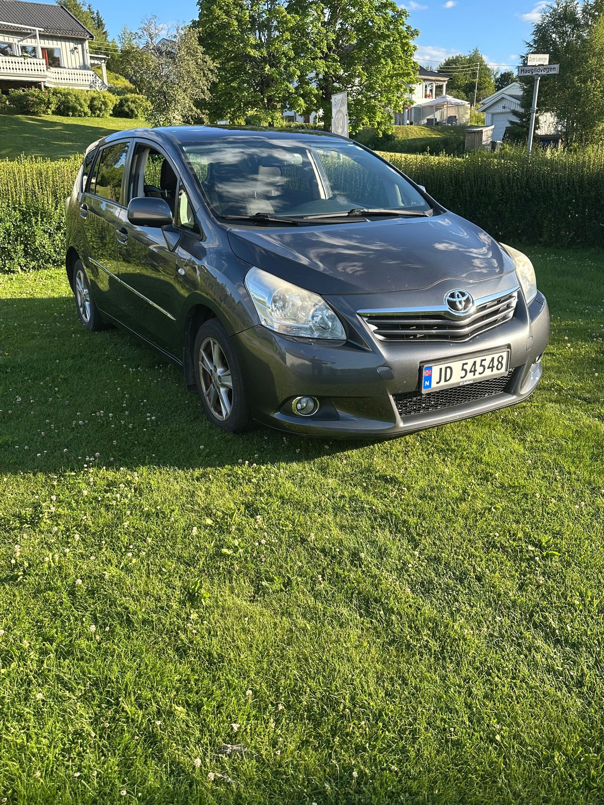 Toyota Verso 1.8 Valvematic Multidrive S, 147hp, 2010
