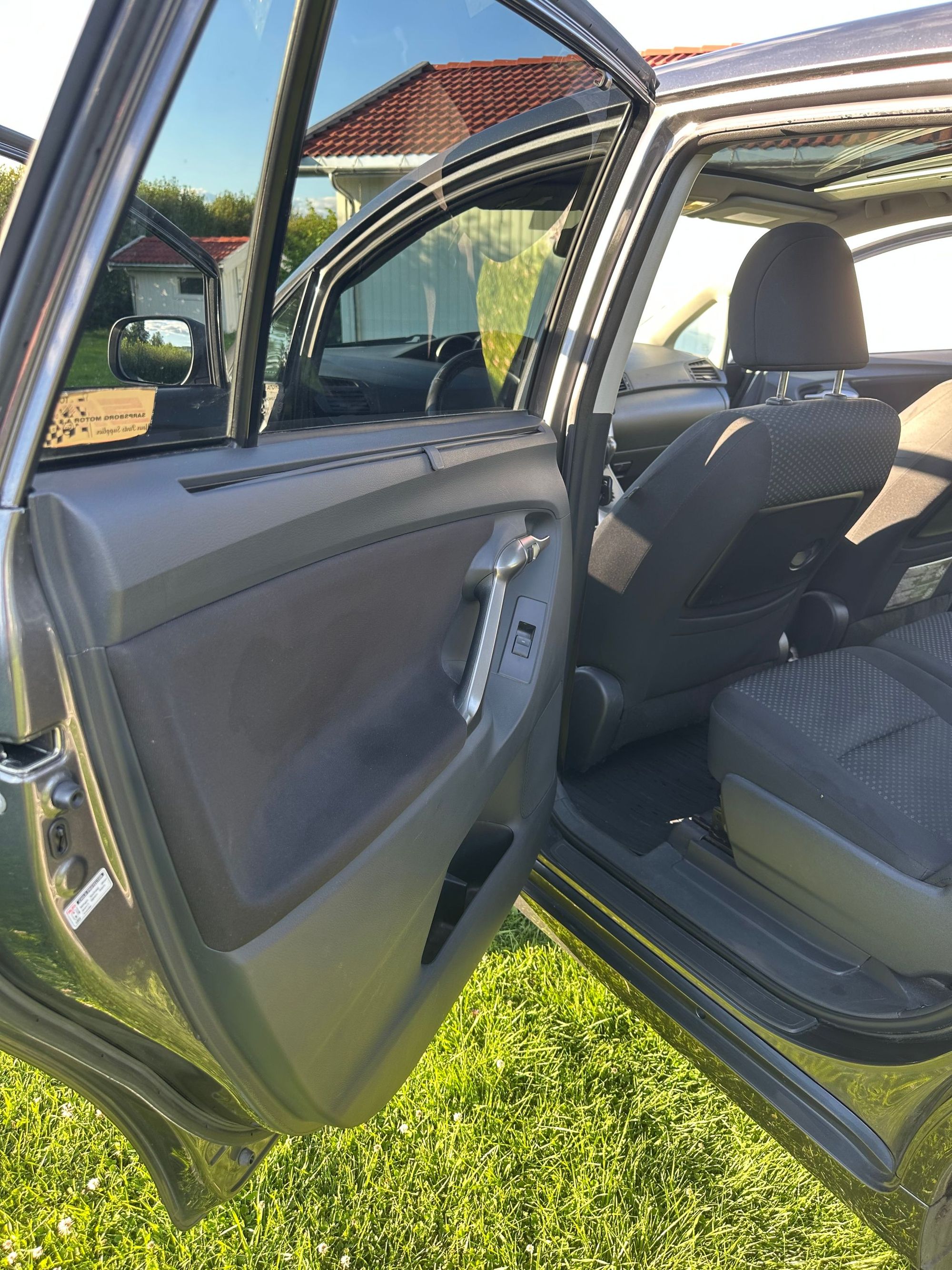 Toyota Verso 1.8 Valvematic Multidrive S, 147hp, 2010