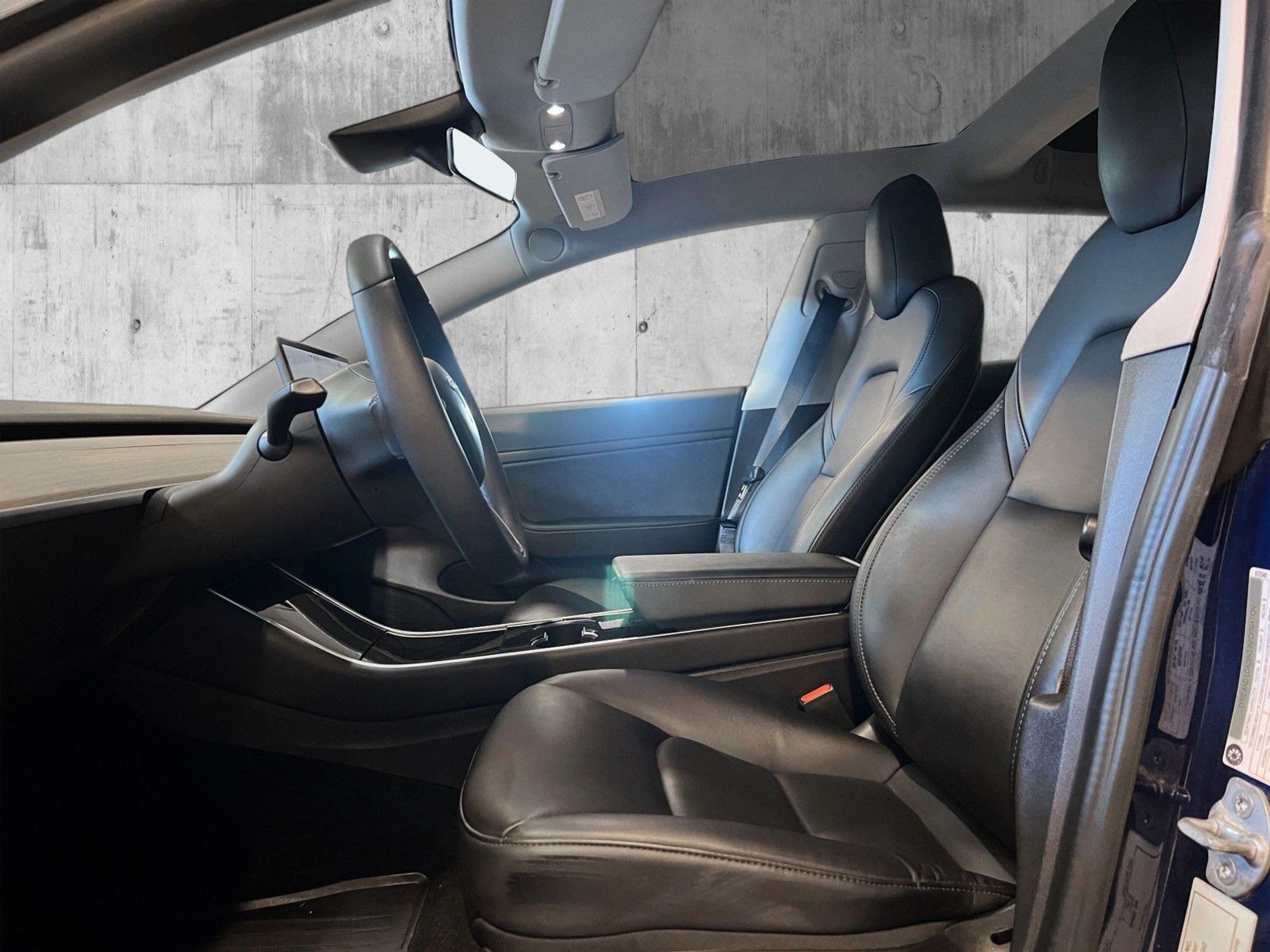 Tesla Model 3 Standard Range Plus, 325hk, 2020