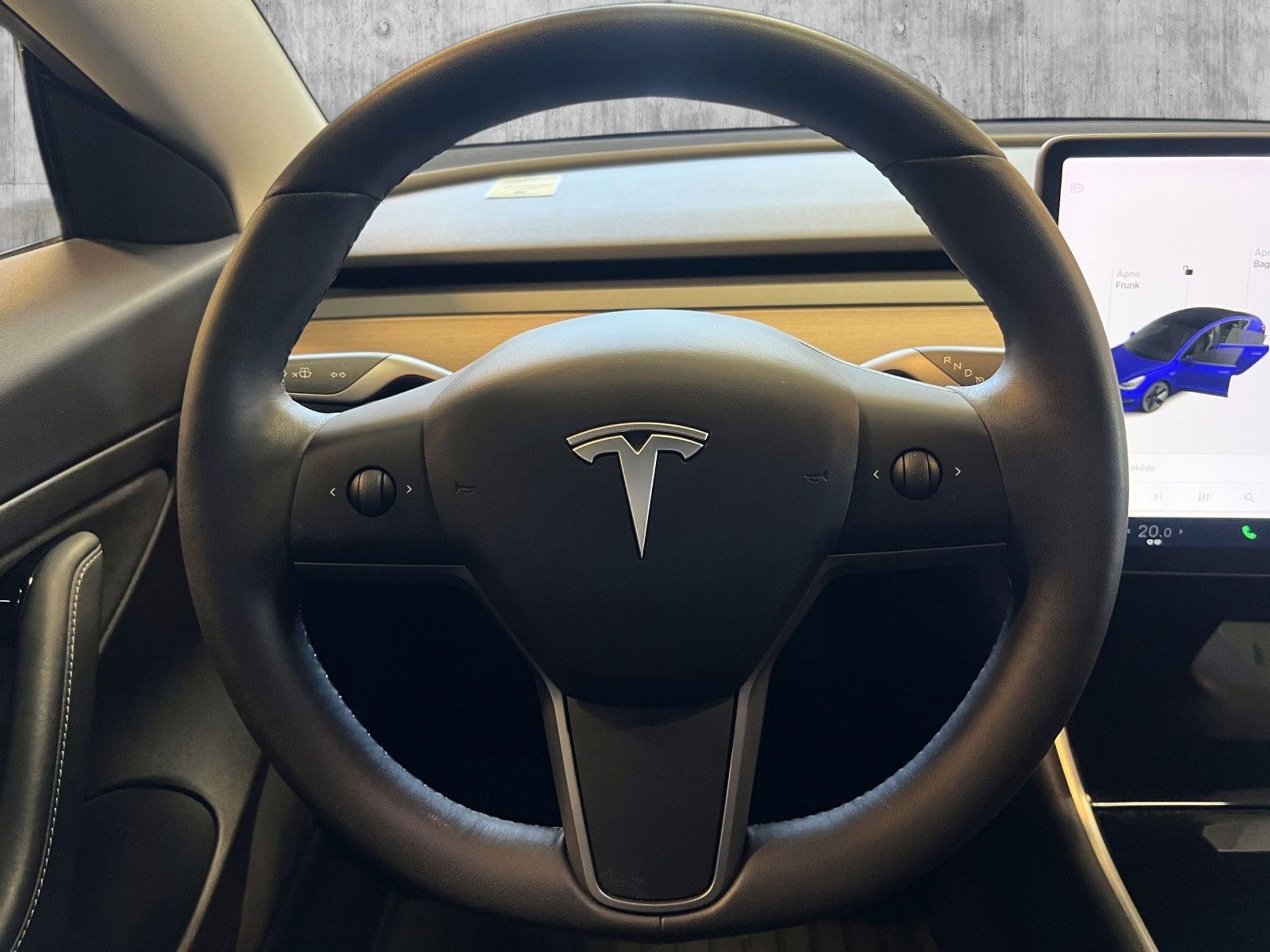 Tesla Model 3 Standard Range Plus, 325hk, 2020
