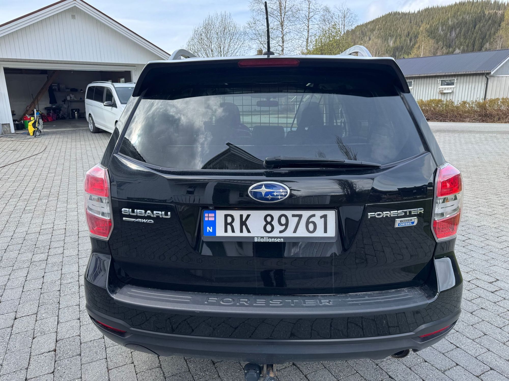 Subaru Forester 2.0 4WD Lineartronic, 147ps, 2015