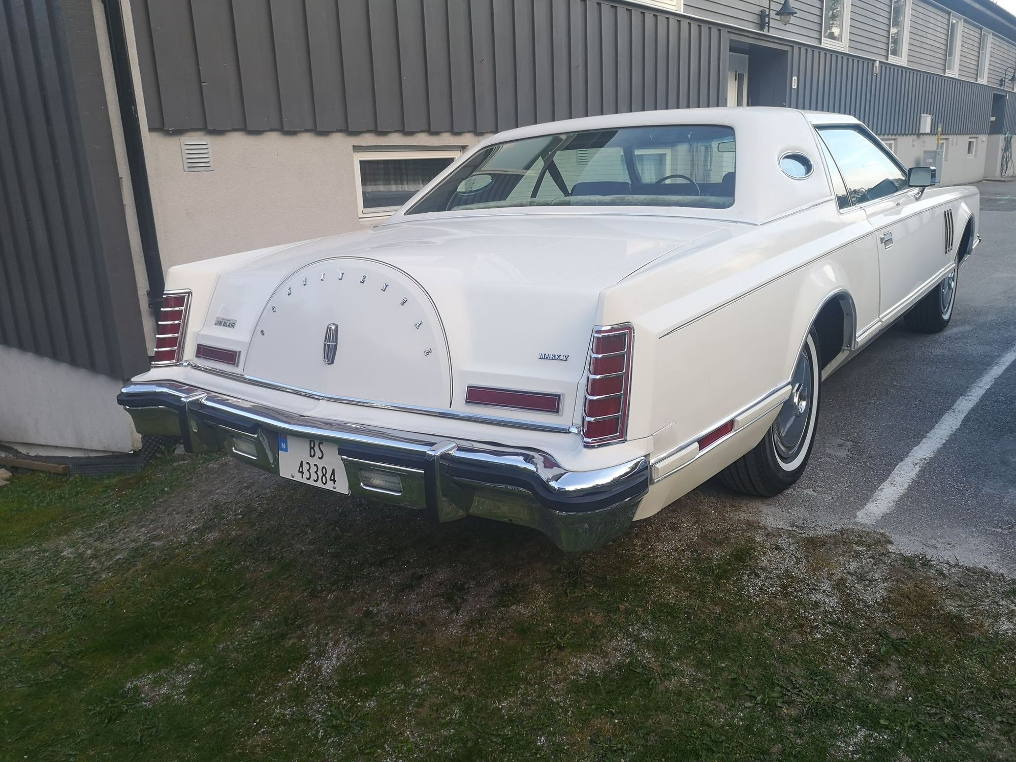 Lincoln Continental Mark V 7.5 V8 SelectShift, 211hp, 1977