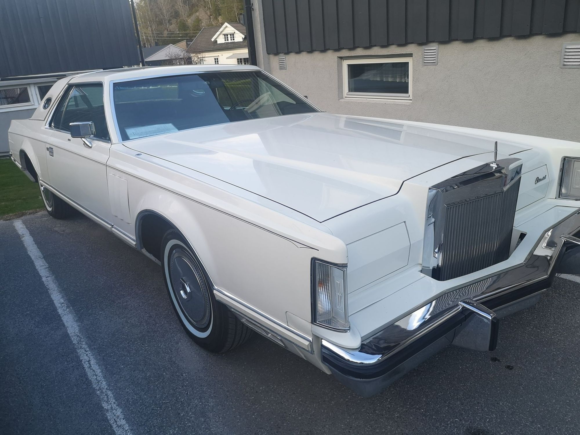 Lincoln Continental Mark V 7.5 V8 SelectShift, 211hp, 1977