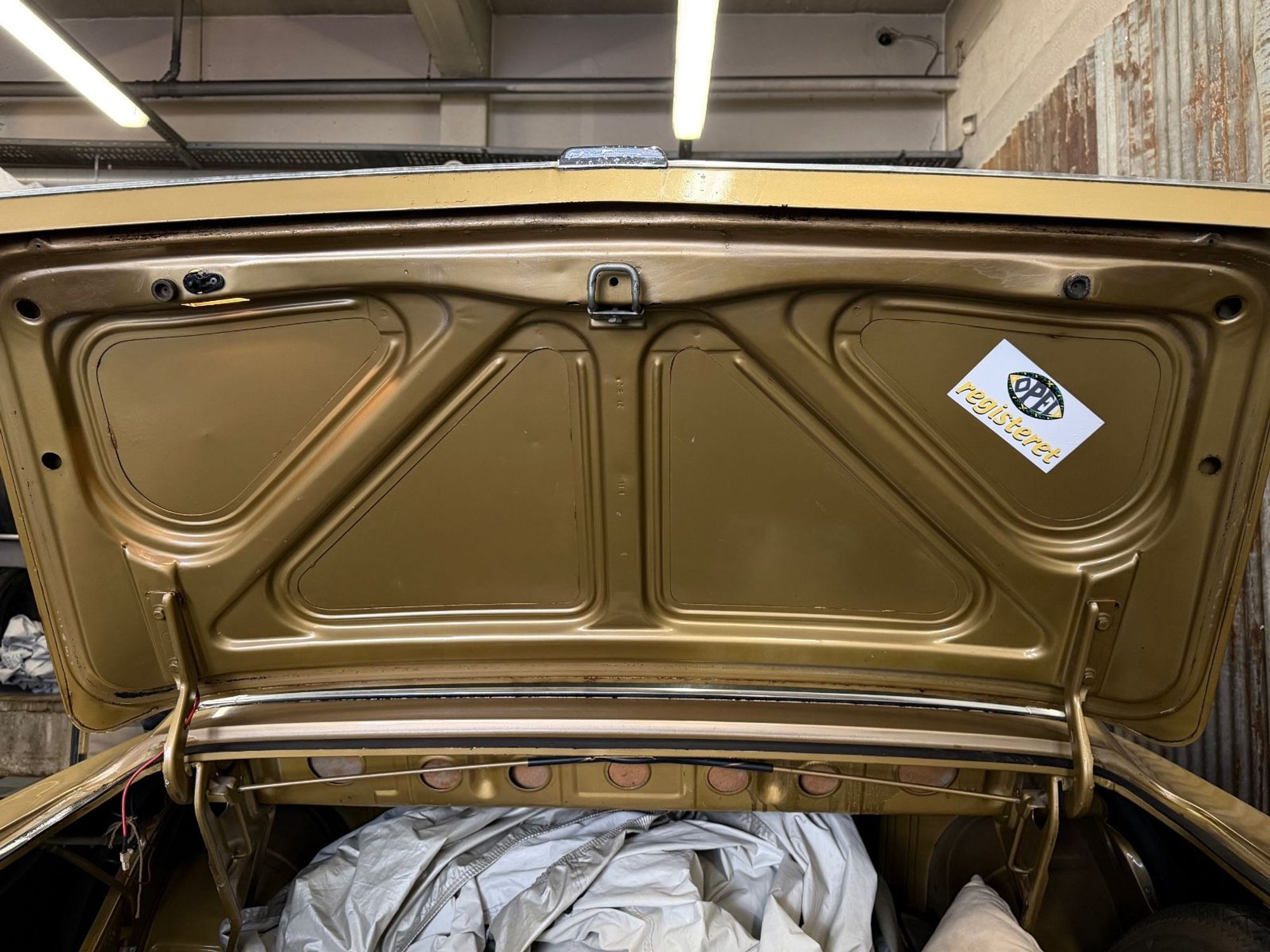 Opel Rekord Coupé 1.9 S Manuell, 3-trinn, 90hk, 1970