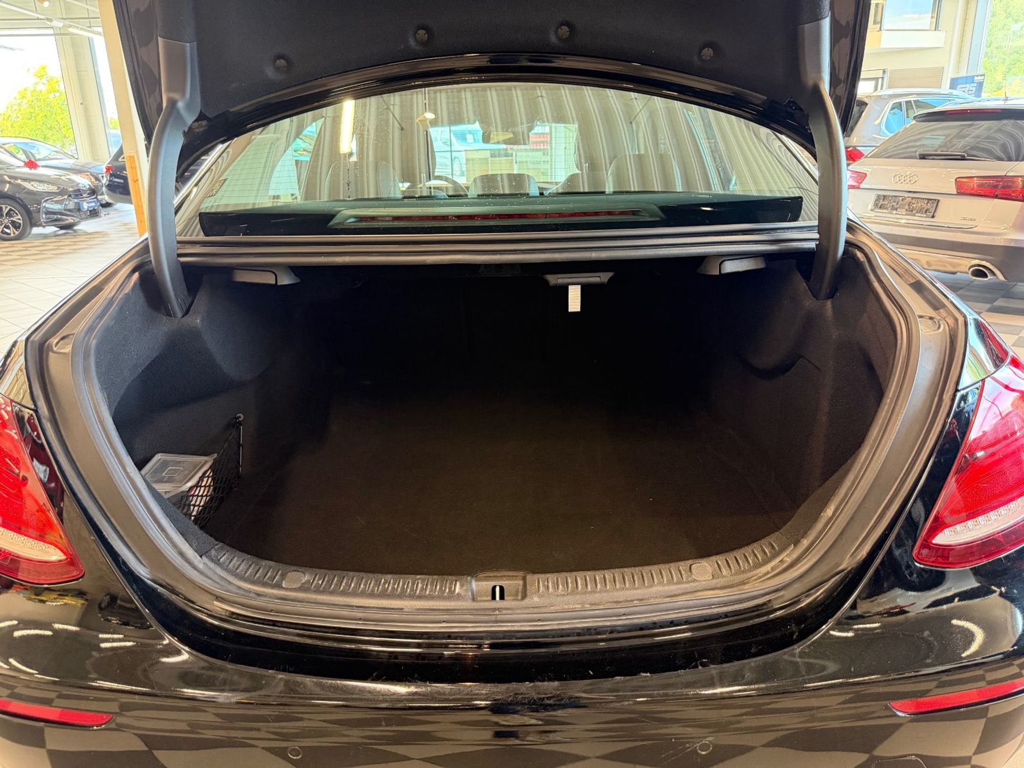 Mercedes-Benz E 220 d 4MATIC 9G-Tronic, 194hp, 2017