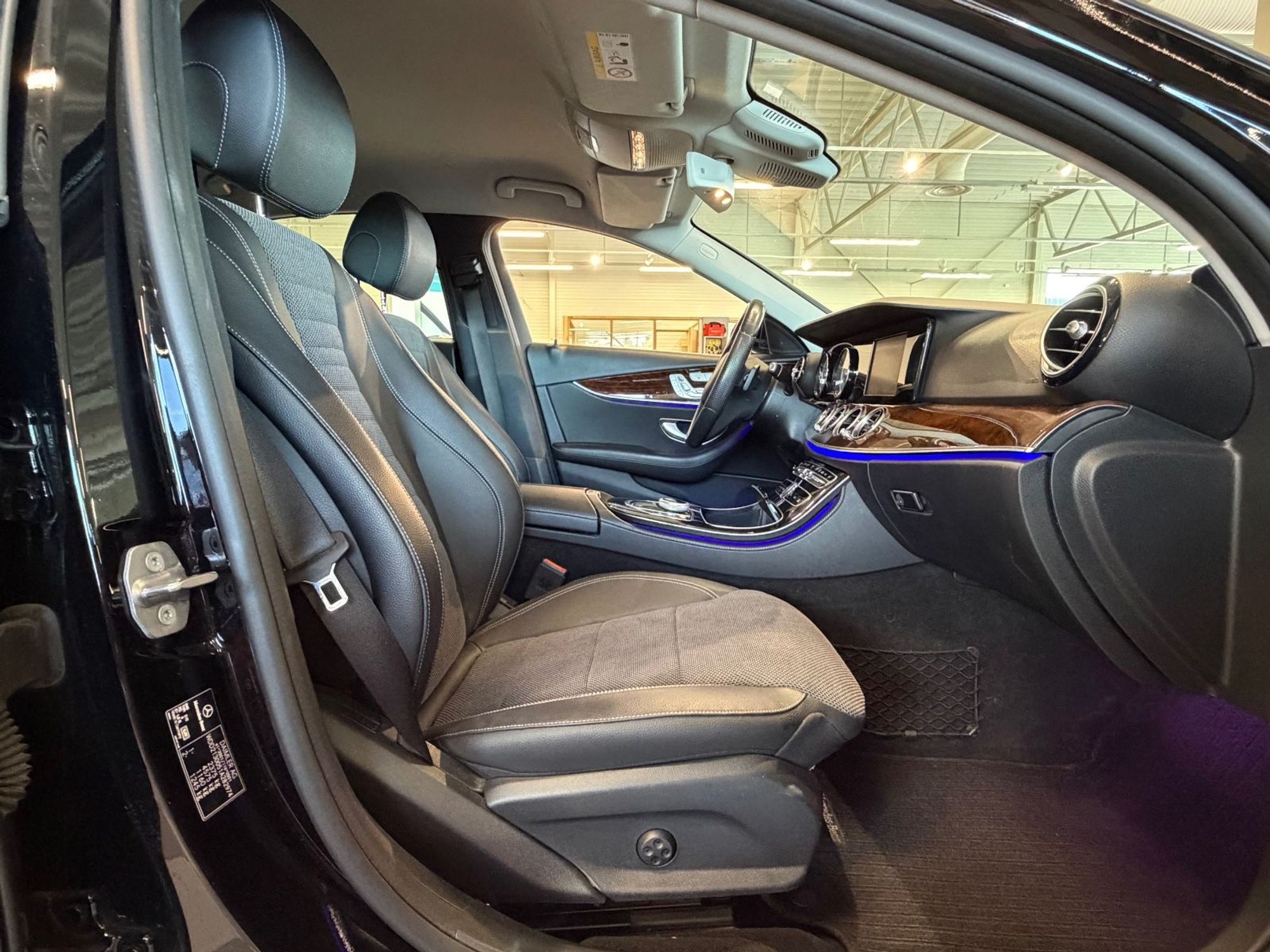 Mercedes-Benz E 220 d 4MATIC 9G-Tronic, 194hp, 2017