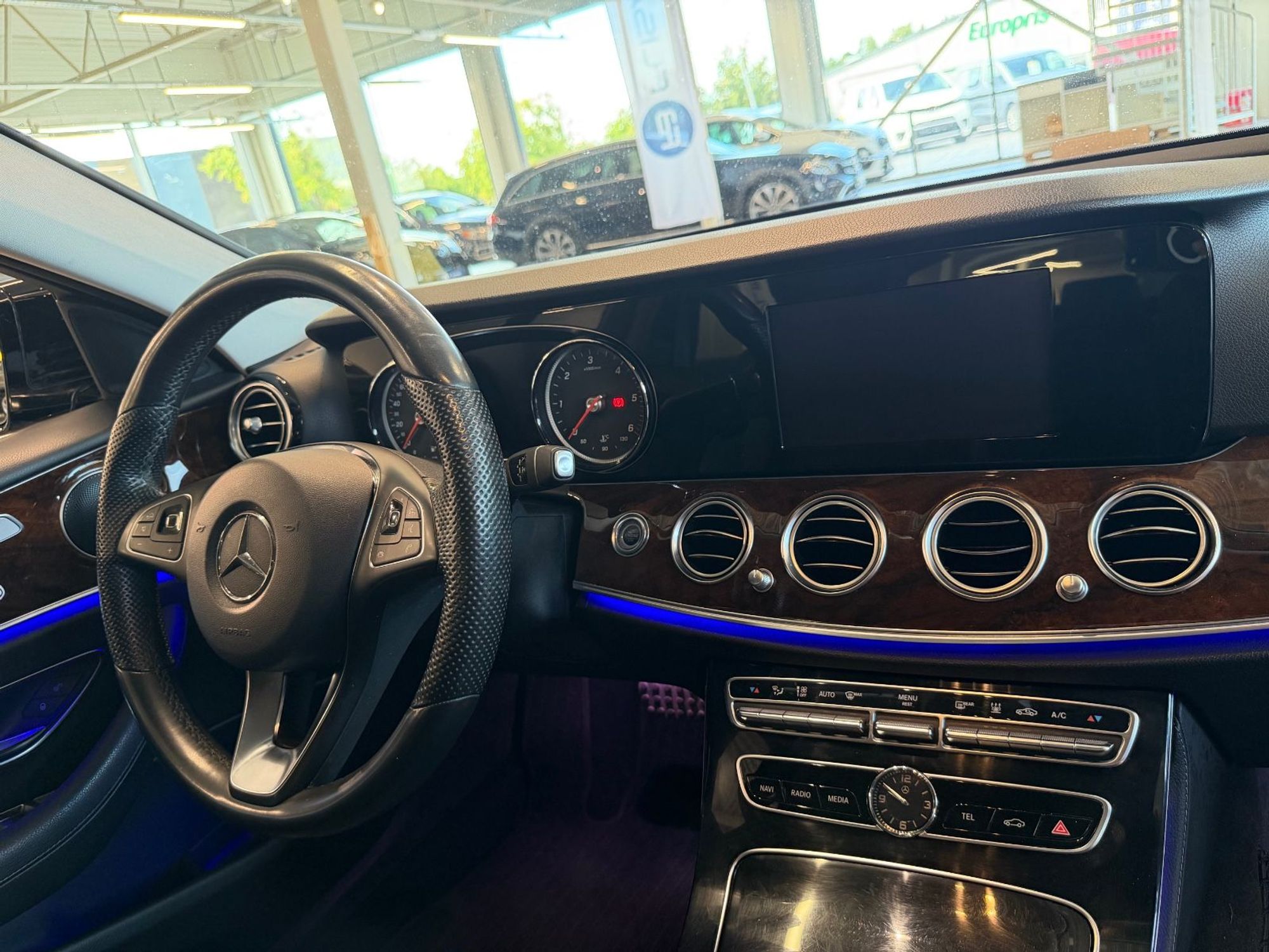 Mercedes-Benz E 220 d 4MATIC 9G-Tronic, 194hp, 2017