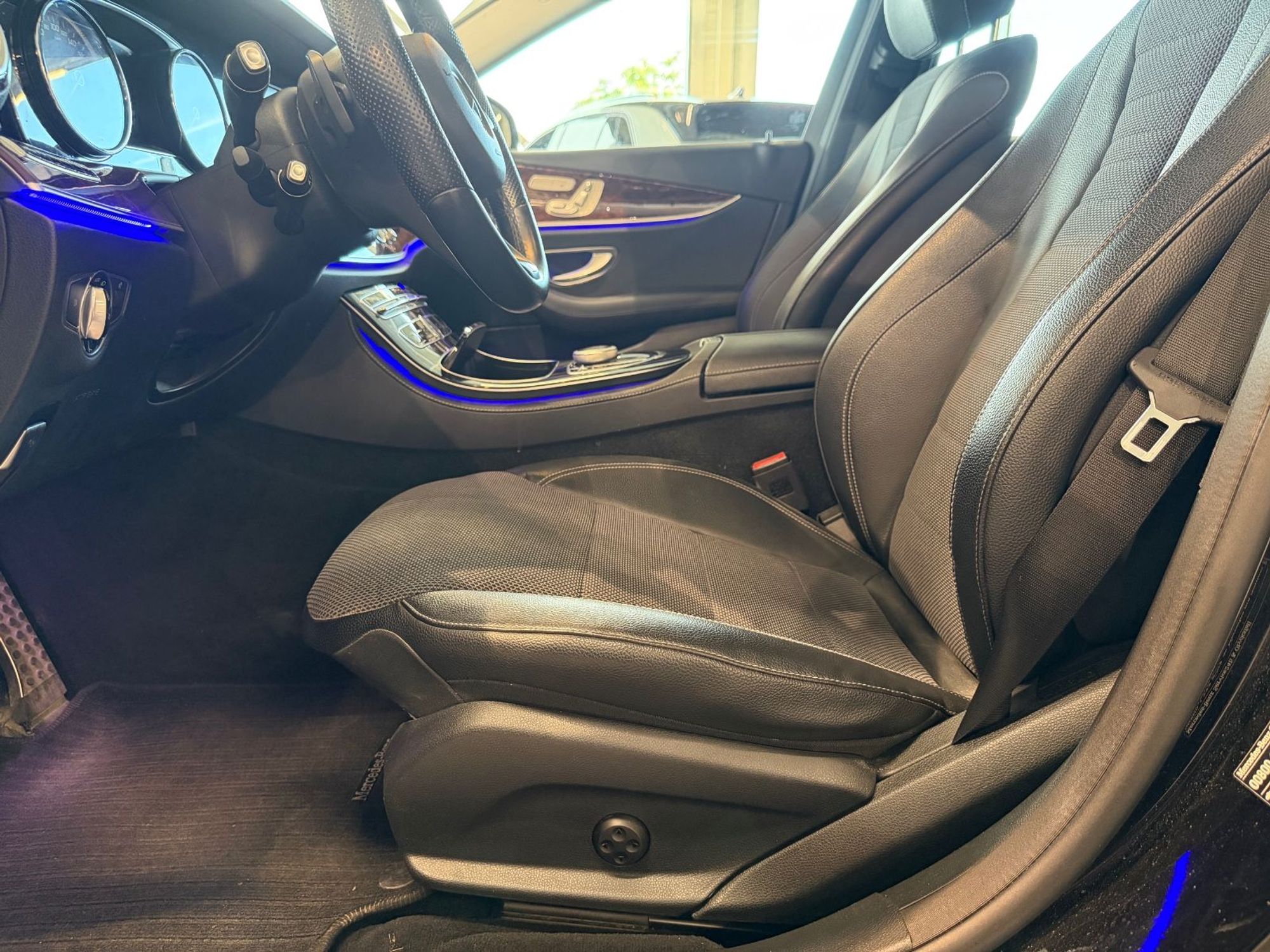 Mercedes-Benz E 220 d 4MATIC 9G-Tronic, 194hp, 2017