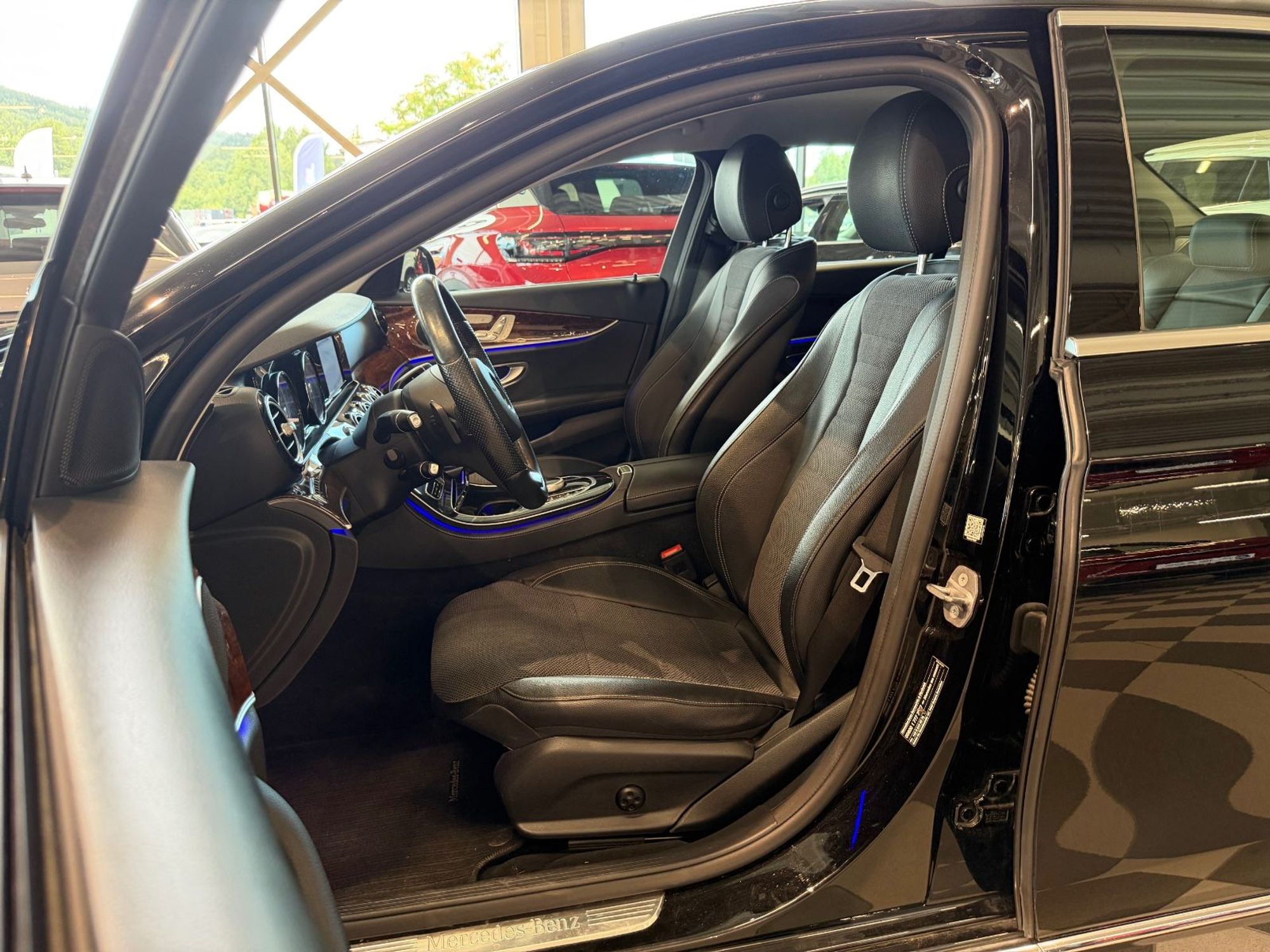 Mercedes-Benz E 220 d 4MATIC 9G-Tronic, 194hp, 2017