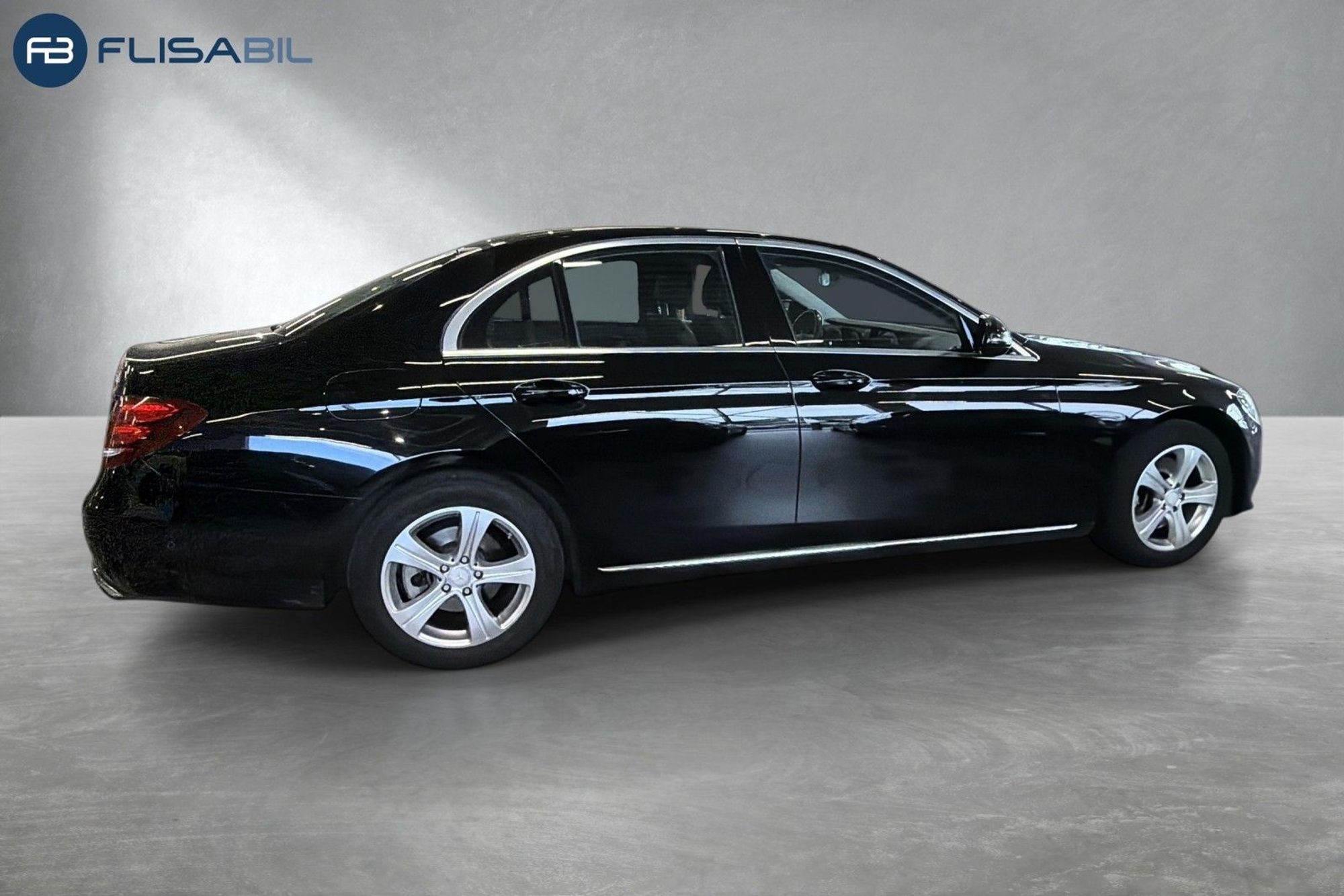 Mercedes-Benz E 220 d 4MATIC 9G-Tronic, 194hp, 2017