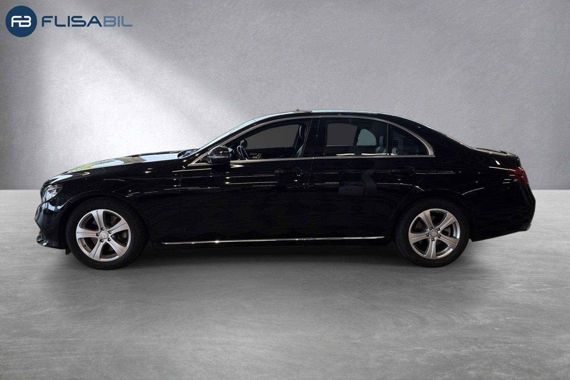 Mercedes-Benz E 220 d 4MATIC 9G-Tronic, 194hp, 2017