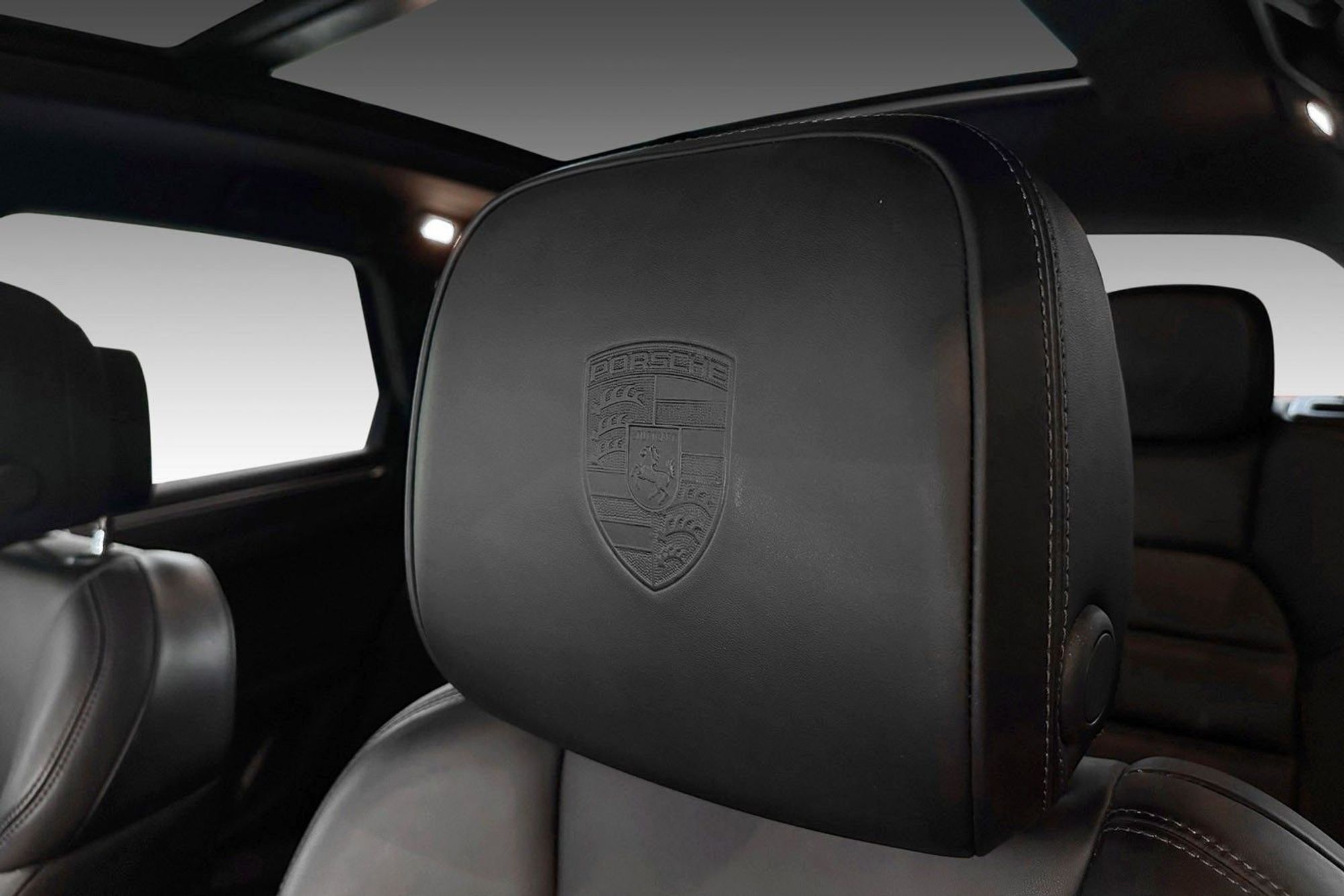 Porsche Macan PDK, 252hp, 2018