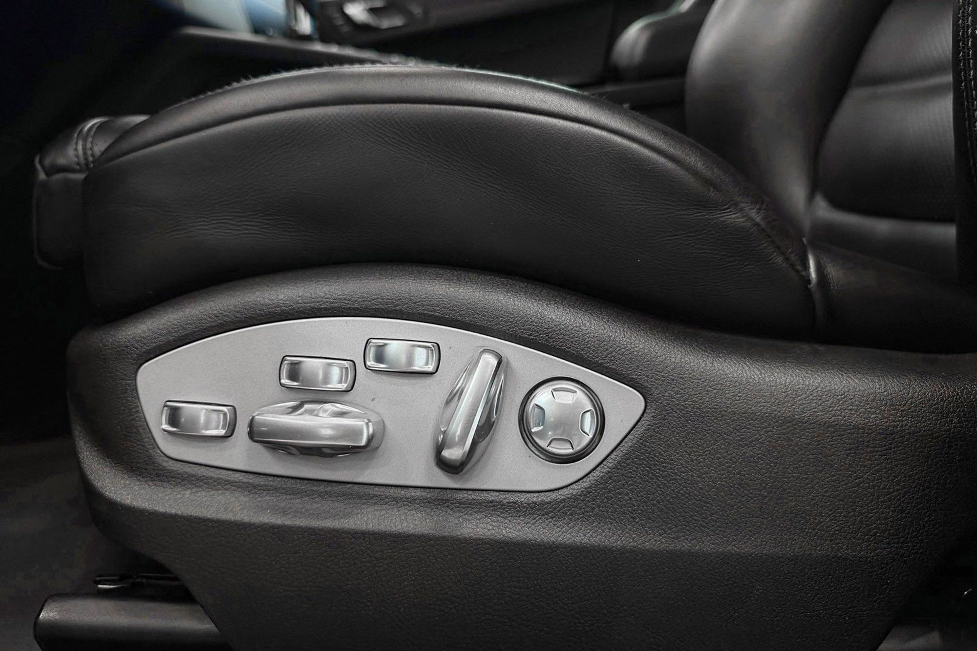 Porsche Macan PDK, 252hp, 2018